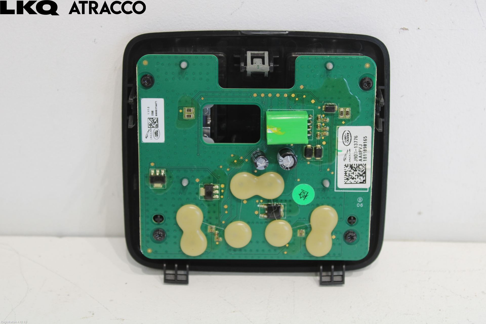 Jaguar I-PACE 18- Innr Taklys