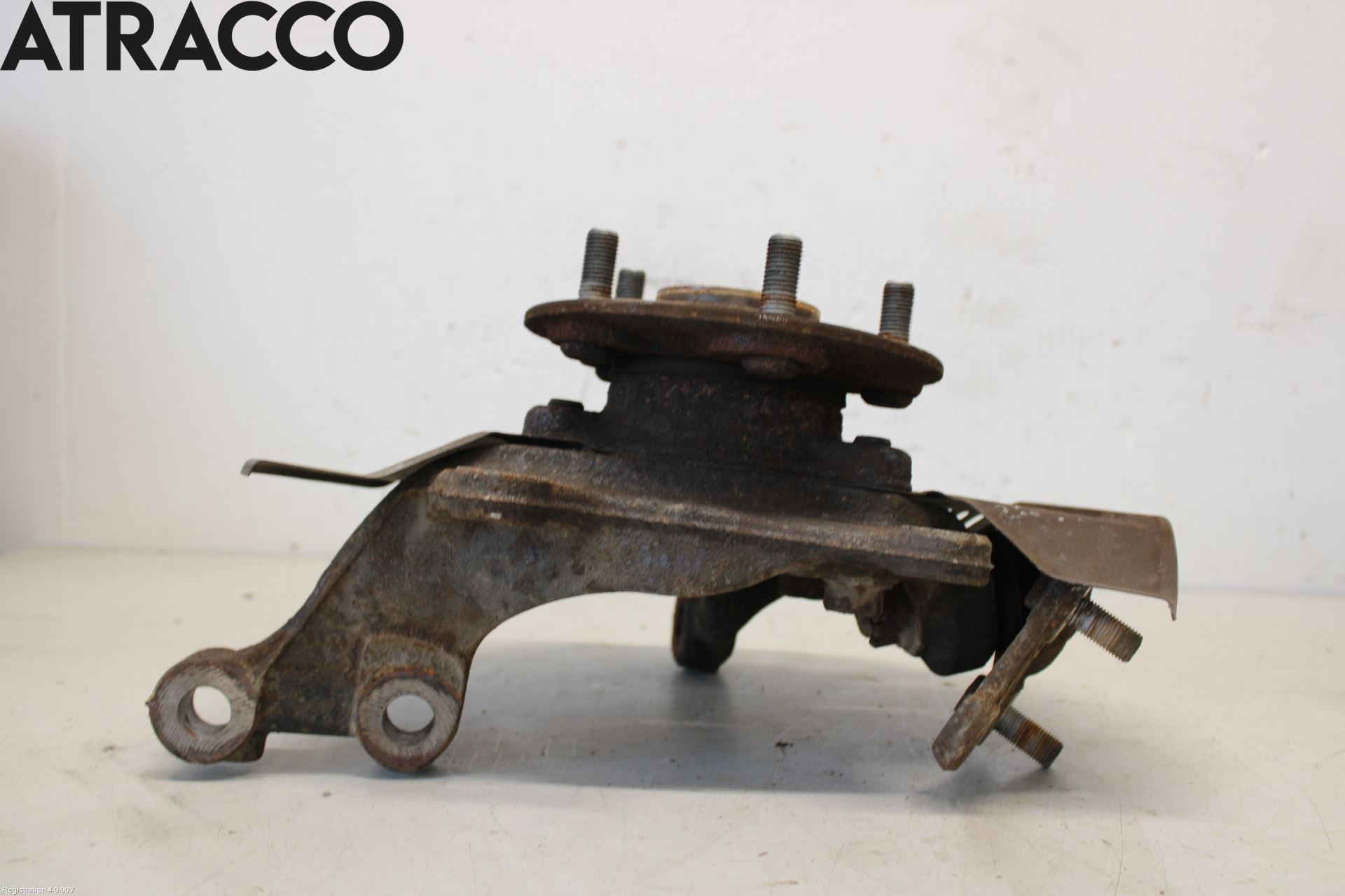 Toyota C-HR 16-23 Spindel Vf