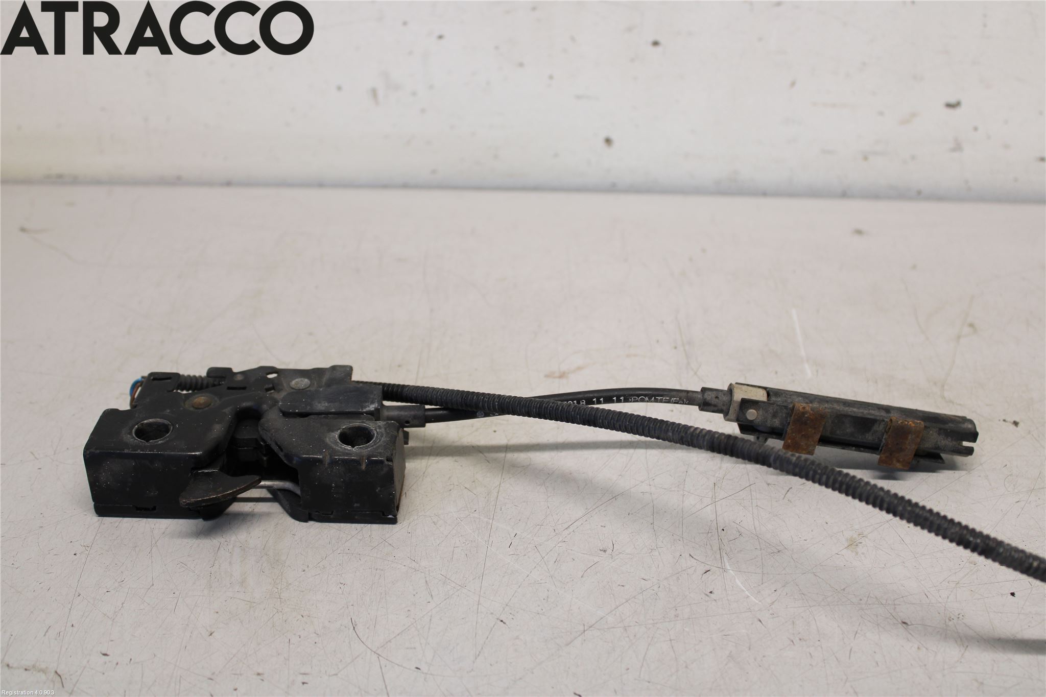 Volkswagen VW CADDY      04-10 Panserlås