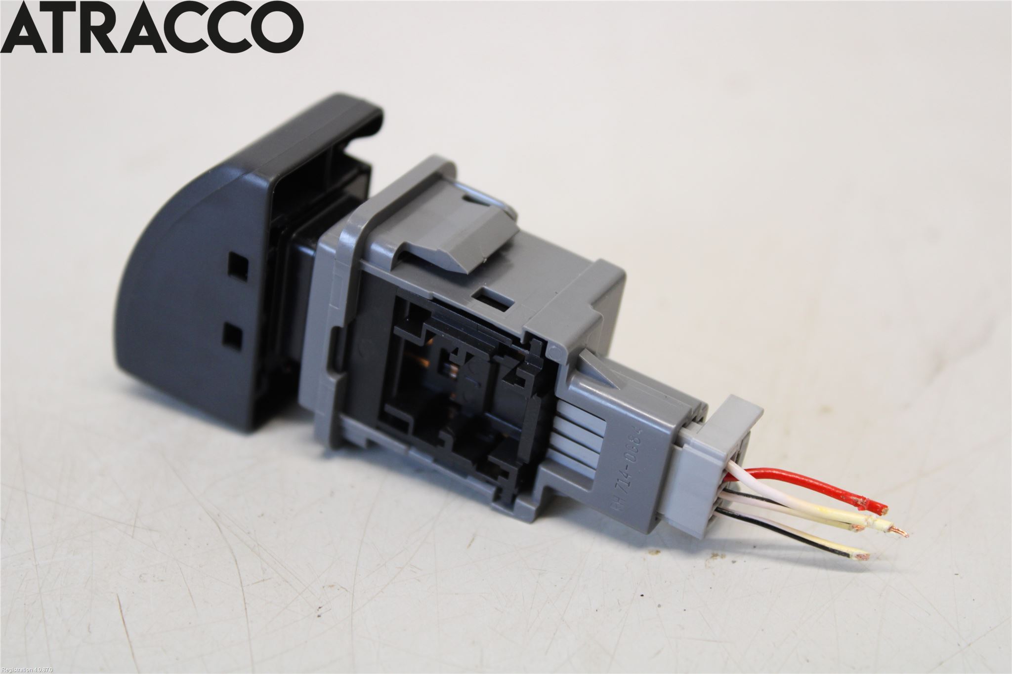 Toyota C-HR 16-23 Bryter Varsel (Nødblink)