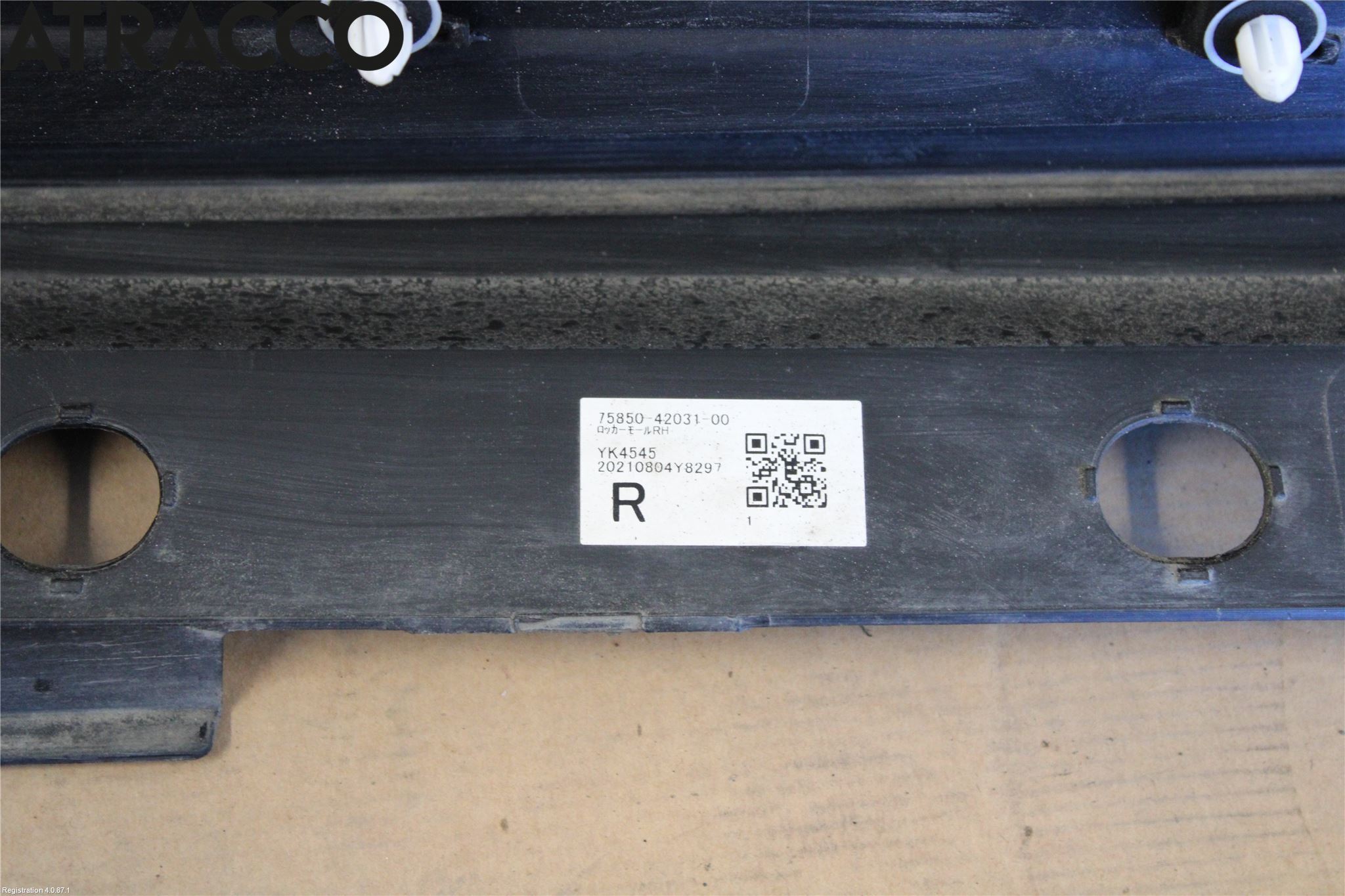 Toyota RAV4 19- Kanalskjørt Høyre