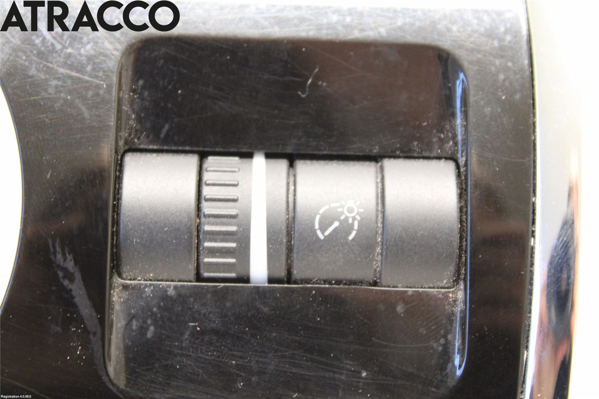 Skoda SUPERB 09-15 Bryter Dashbord Lys Dimming