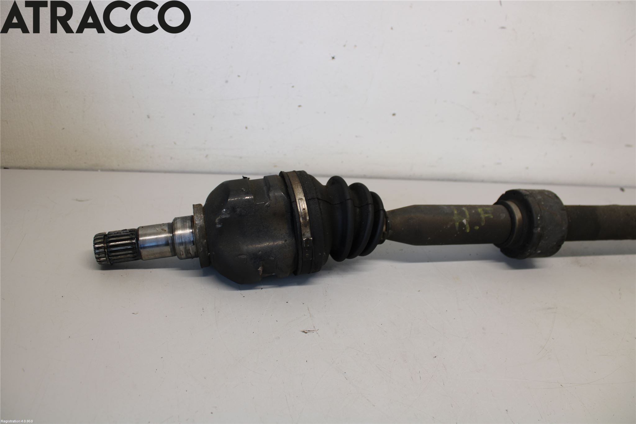 Toyota AURIS 10-12 Drivaksel Foran Kompl Høyre