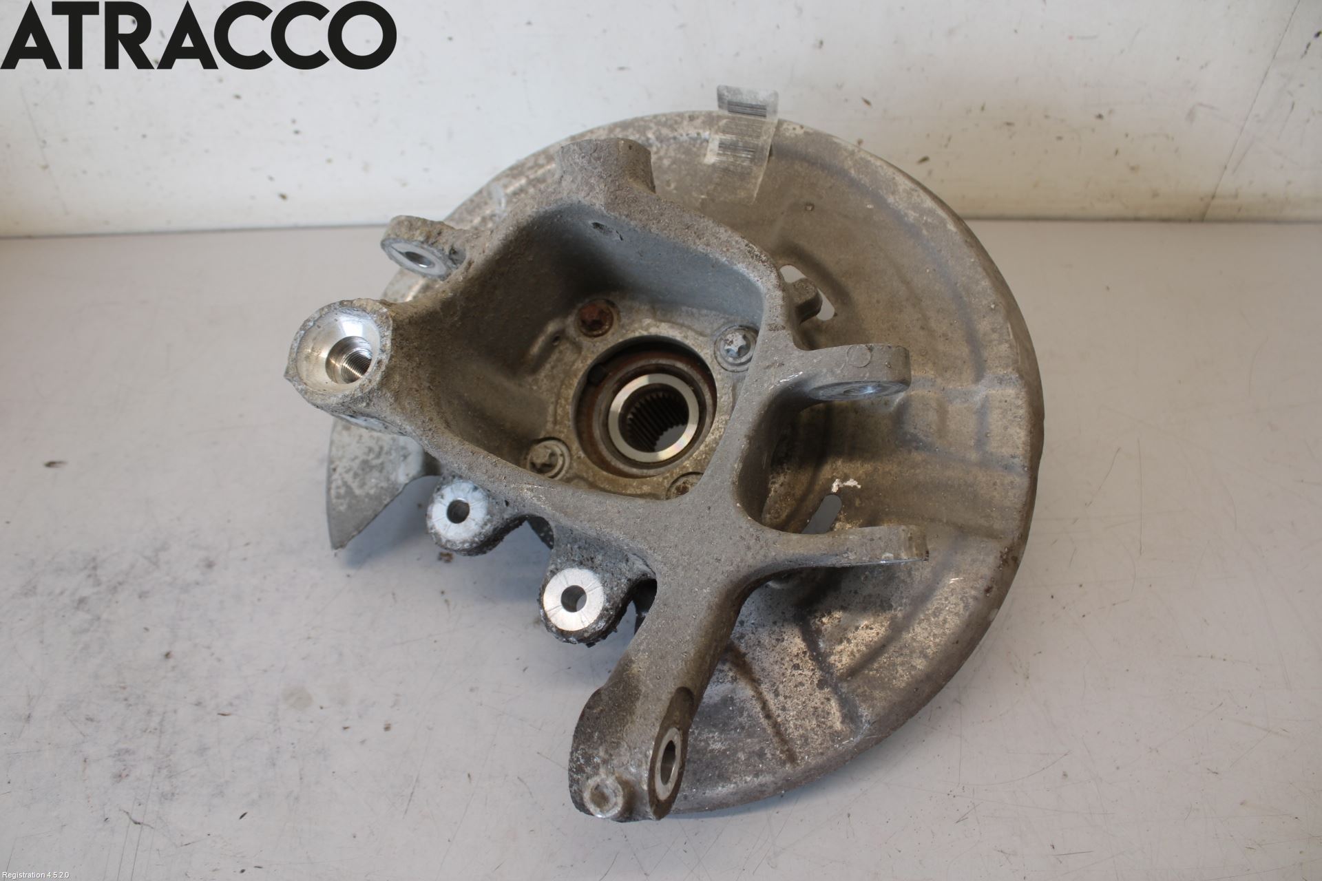 BMW 5 F10/F11/F18 09-17 Spindel Vb