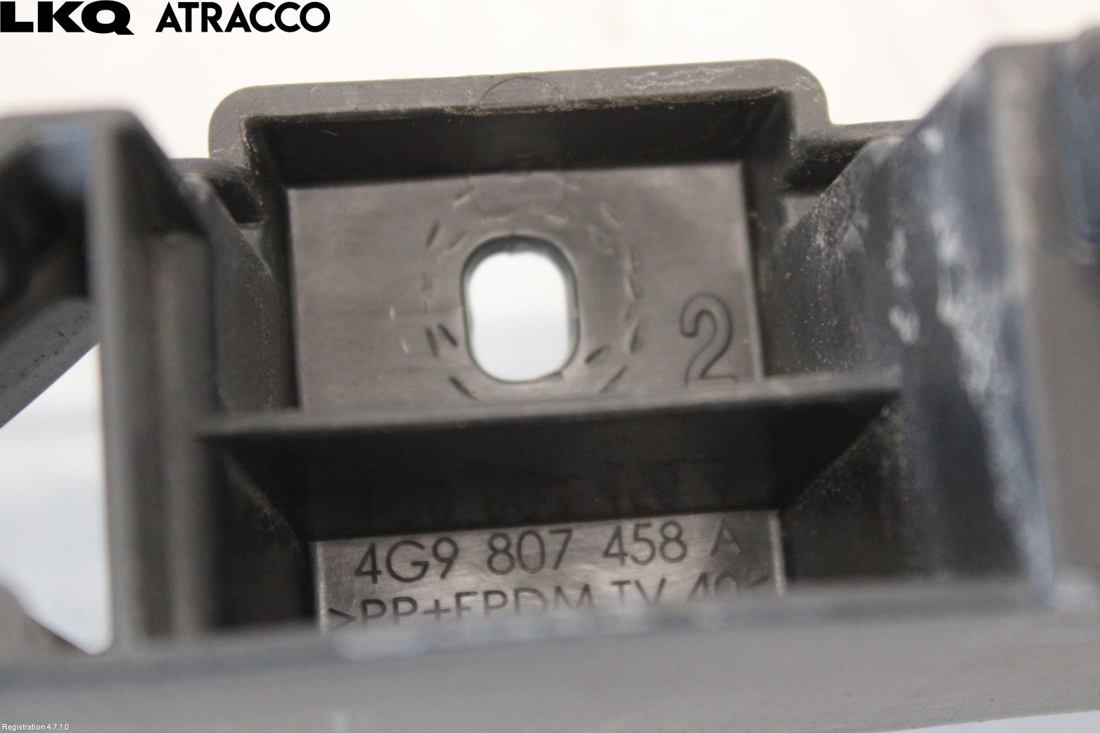 Audi A6 ALLROAD 12-18 Støtfanger Bak Feste