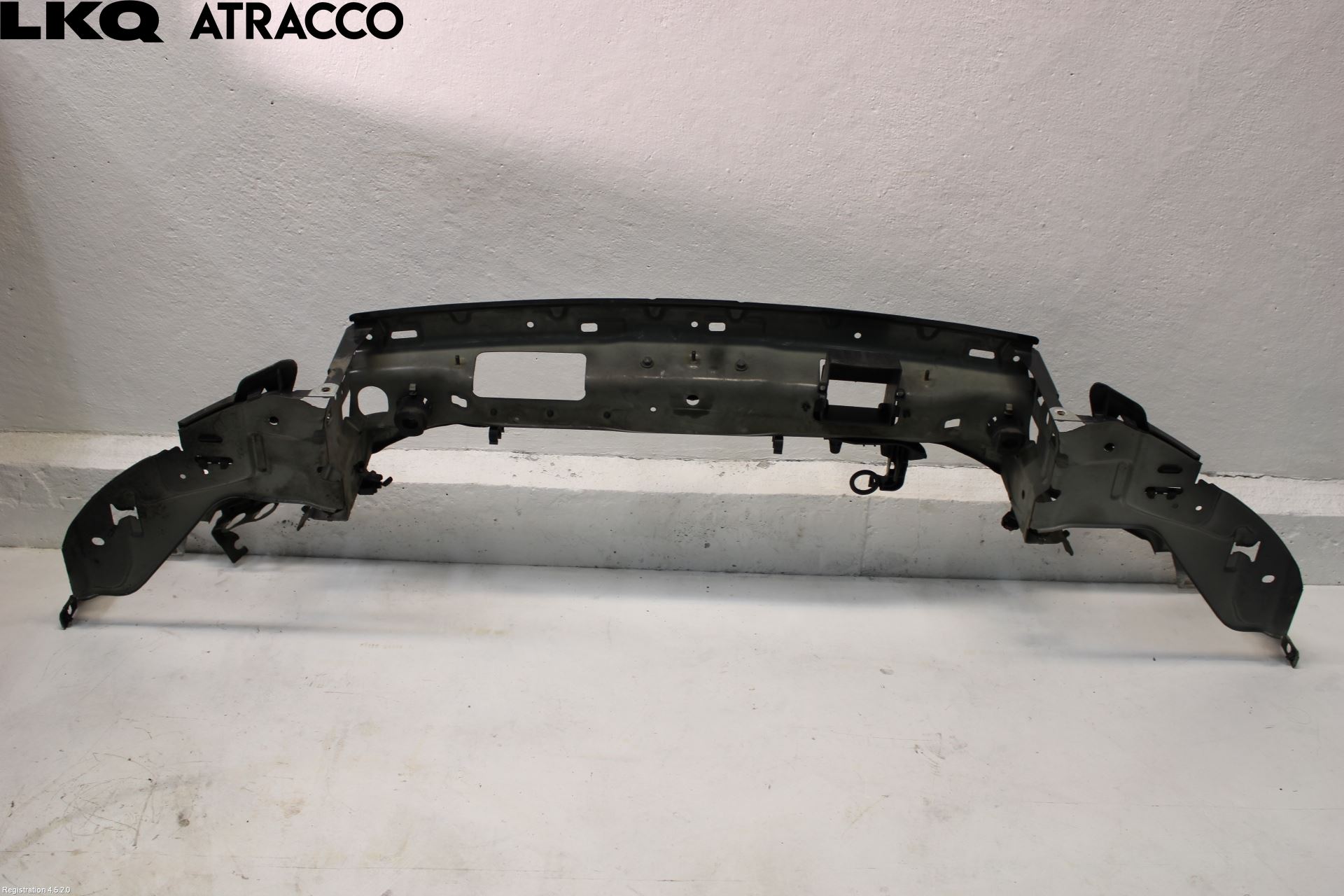 Volvo V50 04-07 Frontplate