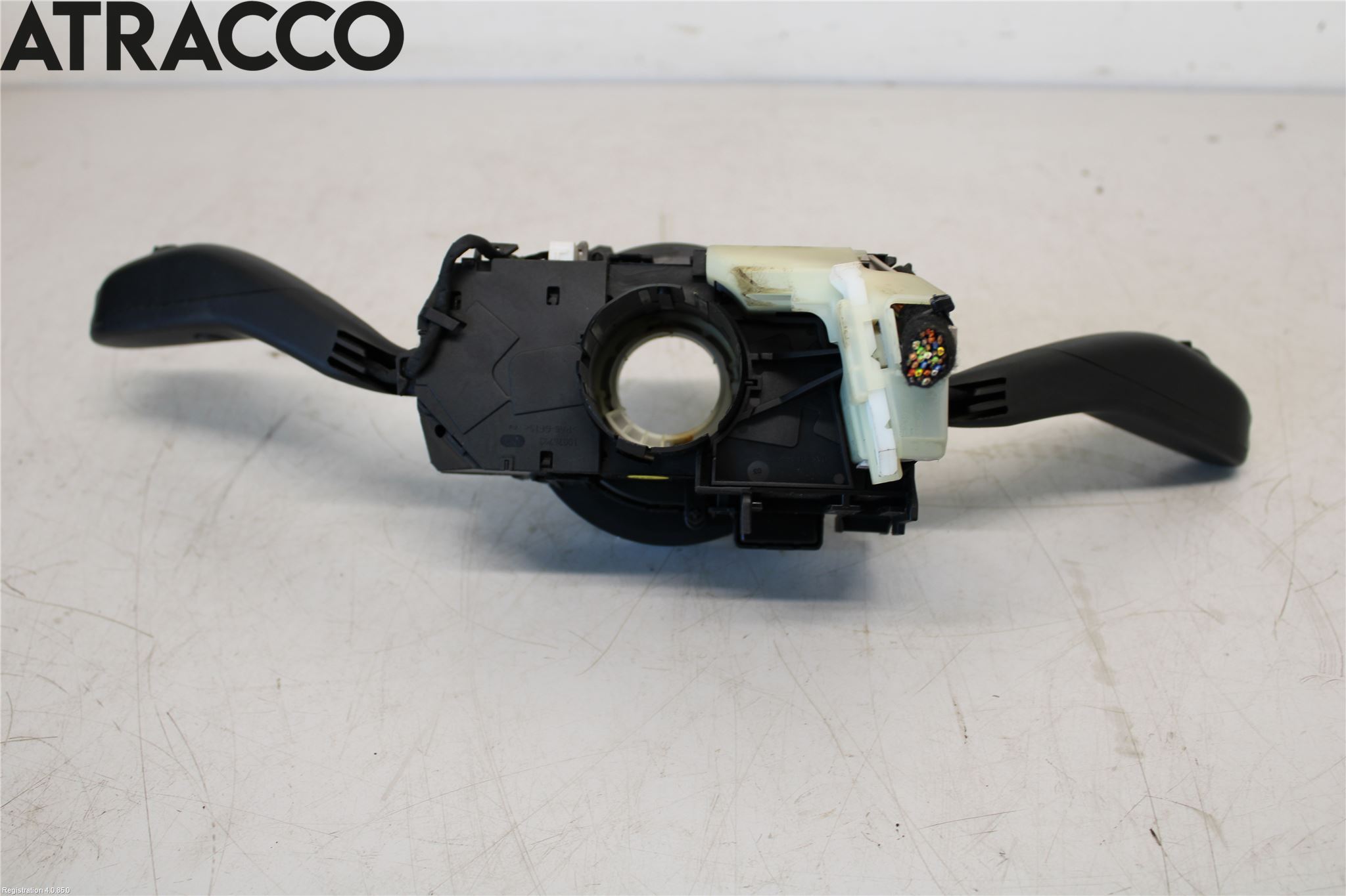 Volkswagen VW CADDY 11-15 Bryter Ratt Kombi H Og V