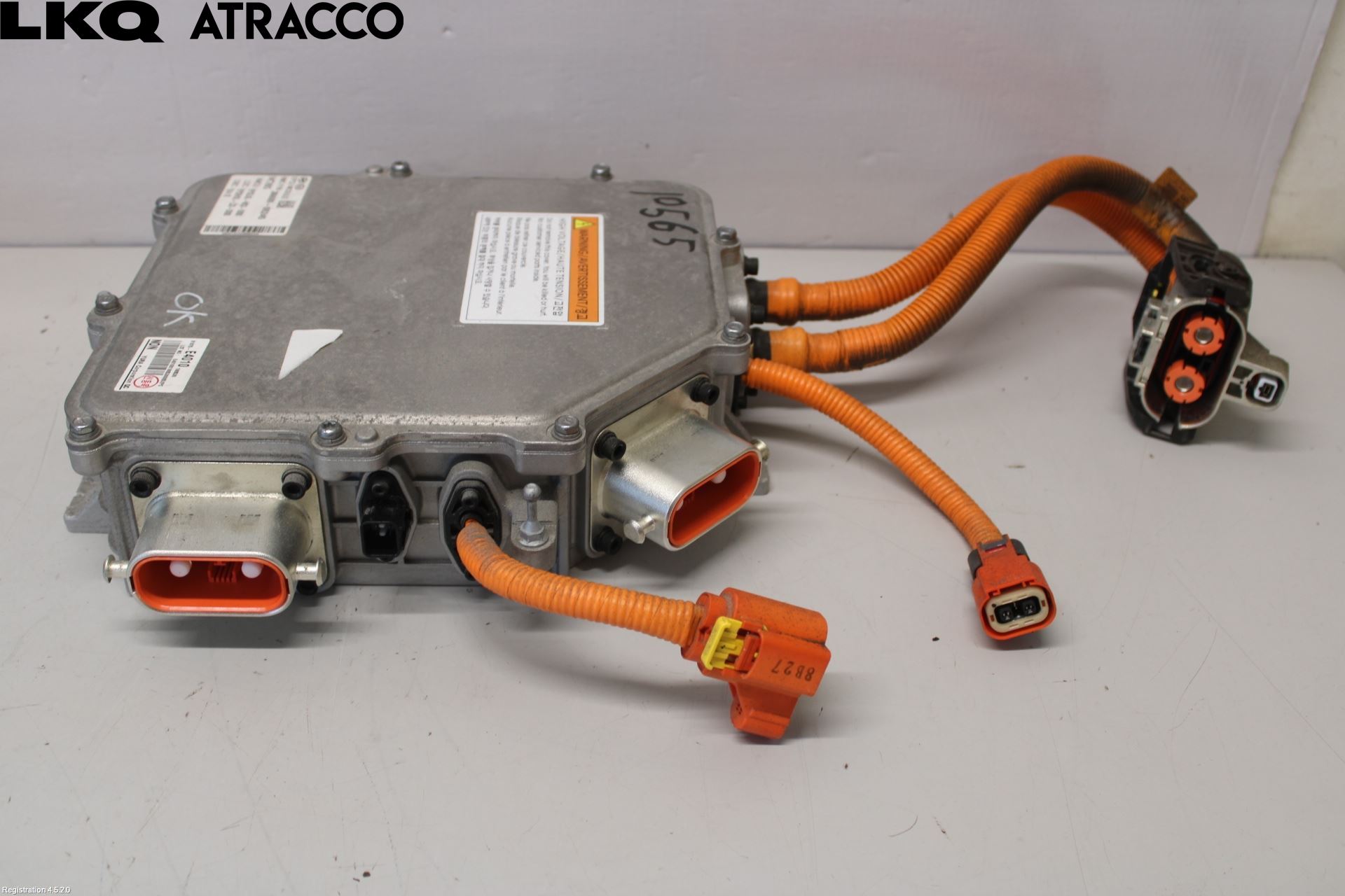 Kia SOUL 09- Inverter 12-)220V