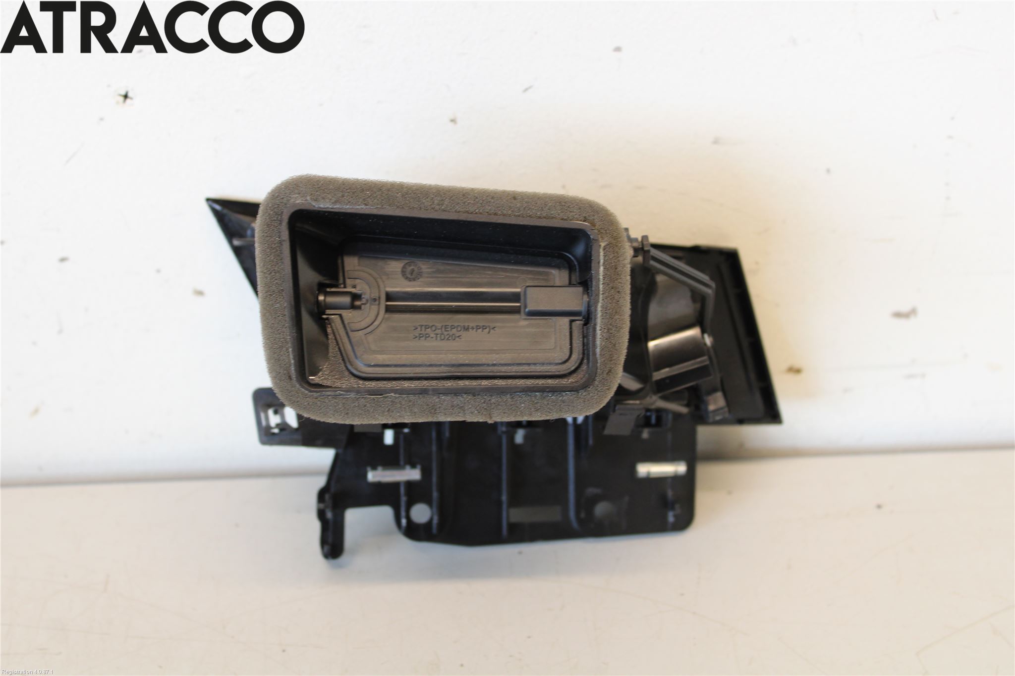 Volkswagen VW PASSAT 15-19 Dashbord Kanal - Dyse