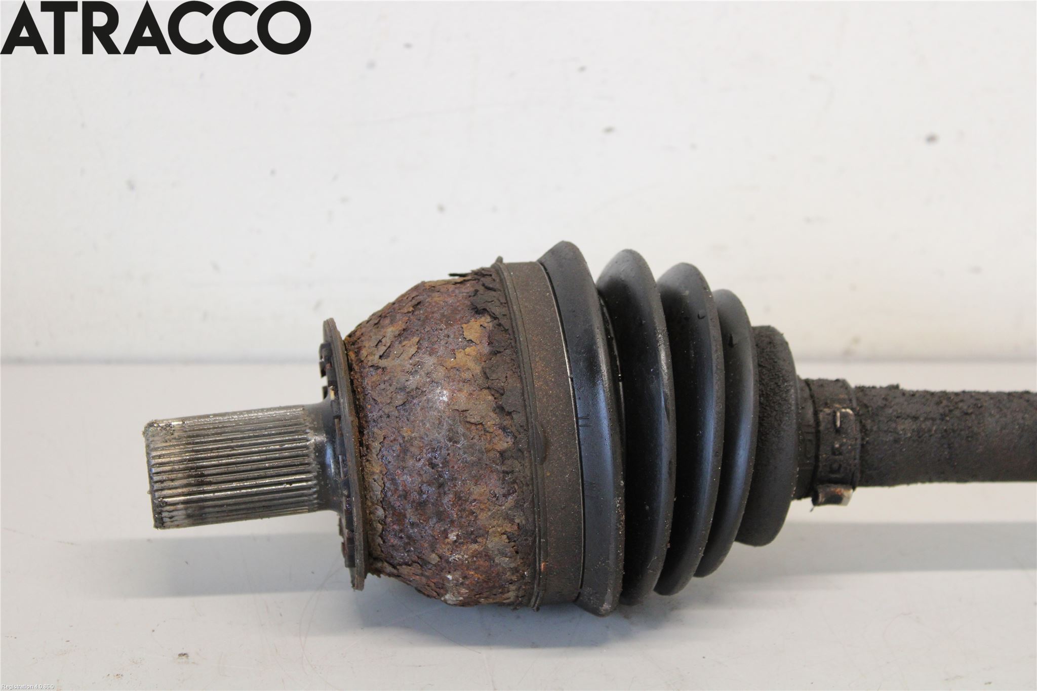 Volvo S80 07-13 Drivaksel Foran Kompl Høyre