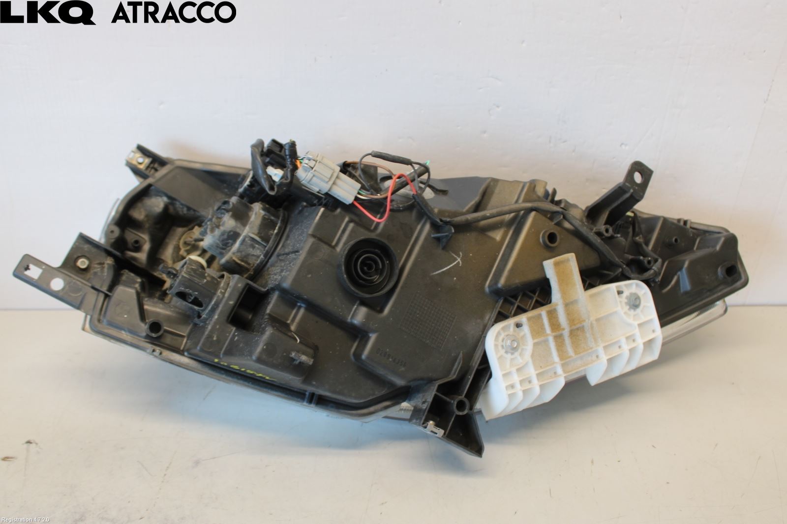 Nissan LEAF 11-17 Frontlykt Venstre