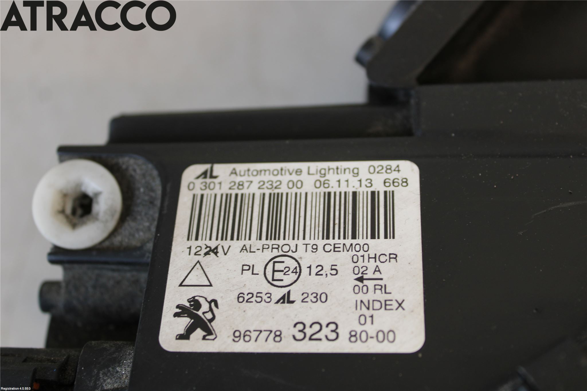 Peugeot 308 14-21 Frontlykt Høyre