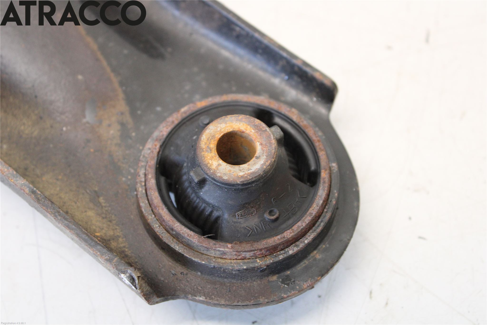 Nissan LEAF 18- Bærearm Foran Høyre Øvre