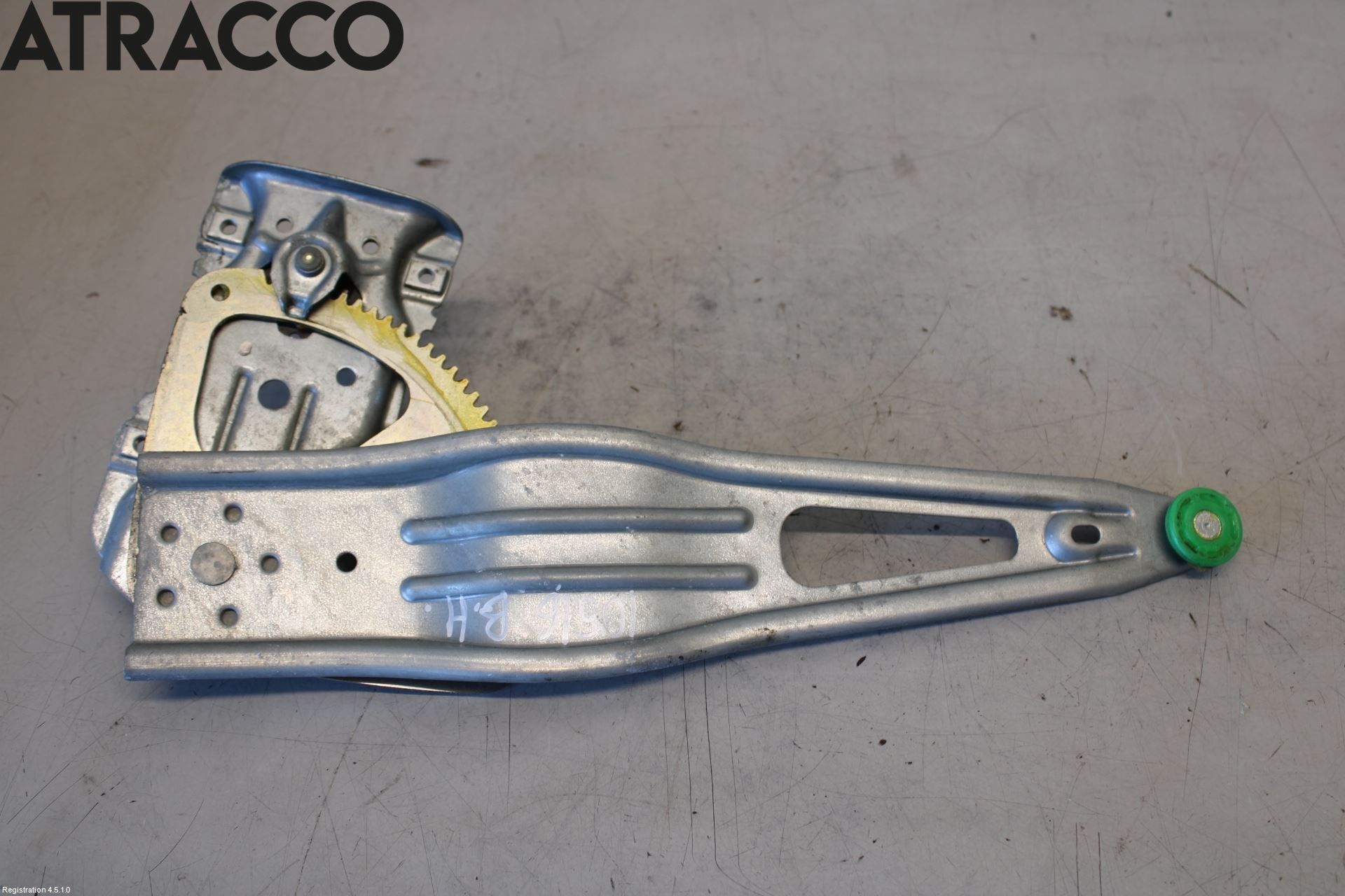 Toyota YARIS XP90 06-11 Vindusheis