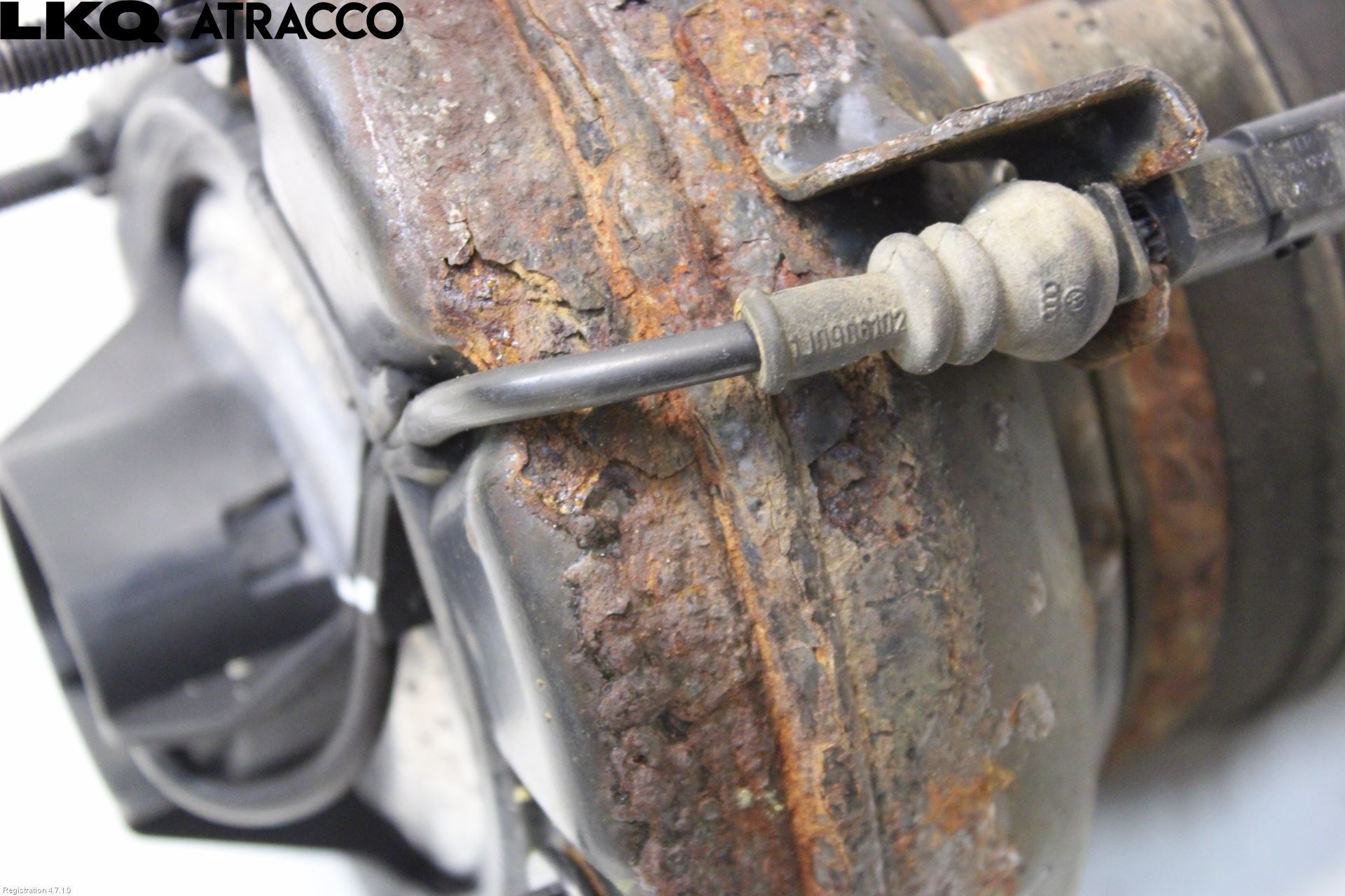 Audi A6 ALLROAD 12-18 Fjærbein Foran Venstre