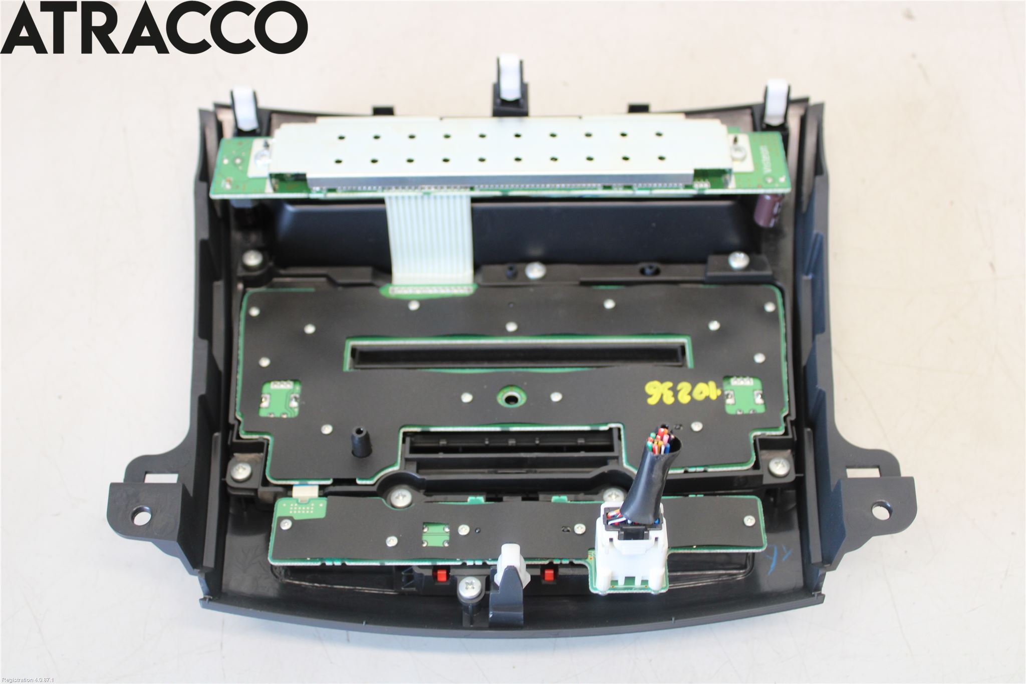 Mitsubishi OUTLANDER 07-12 Stereo Radio Med Cd