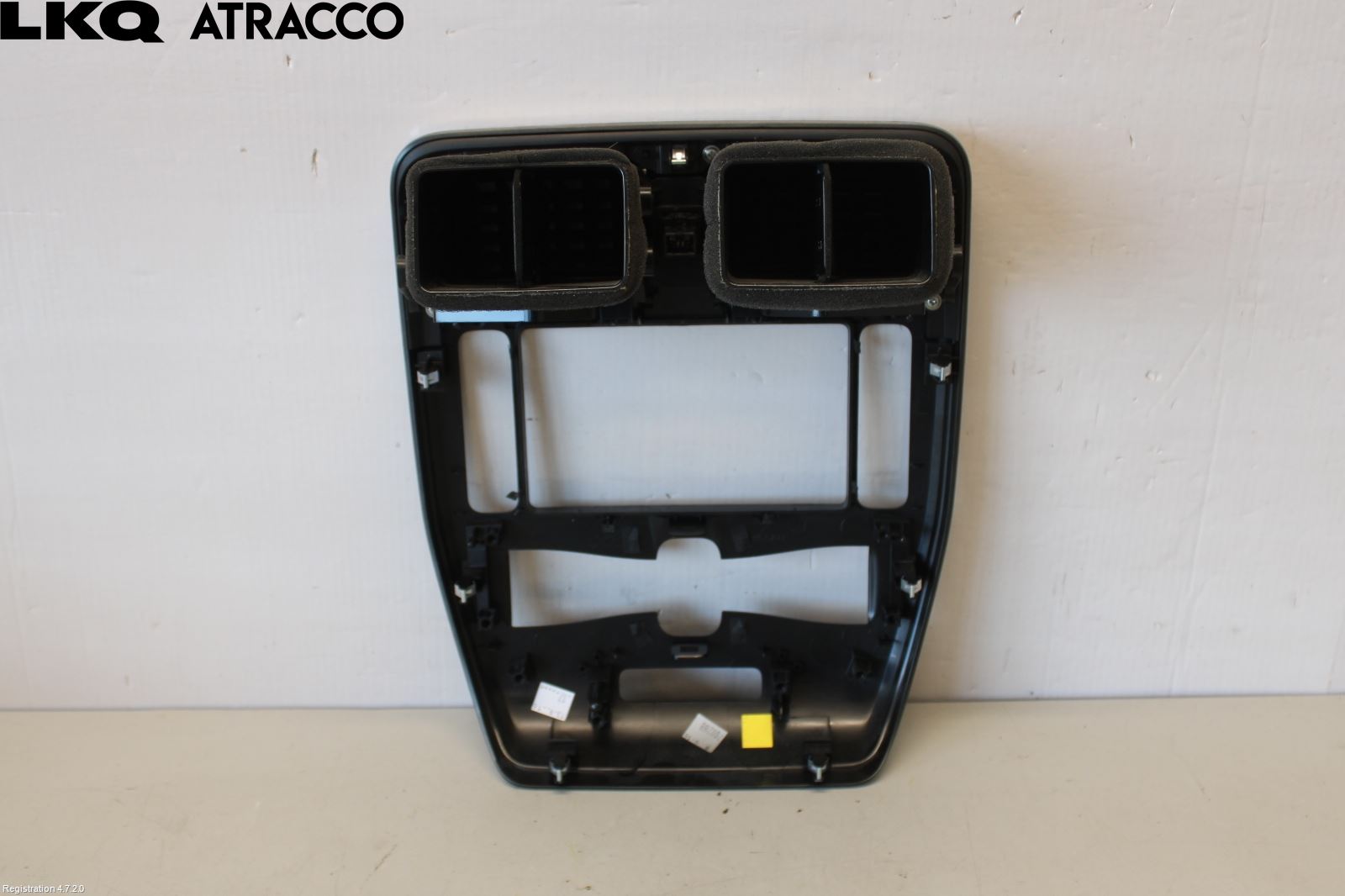 Nissan LEAF 11-17 Dashbord Kanal - Dyse