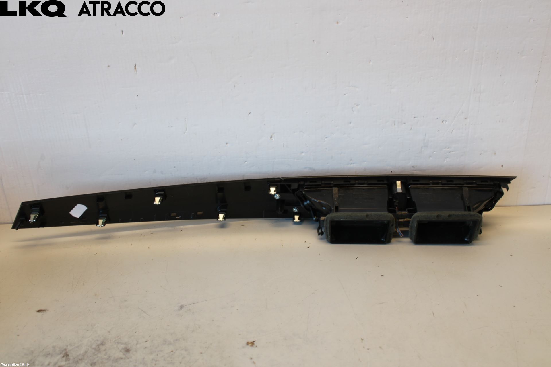 BMW X1 E84 10-15 Dashbord Kanal - Dyse