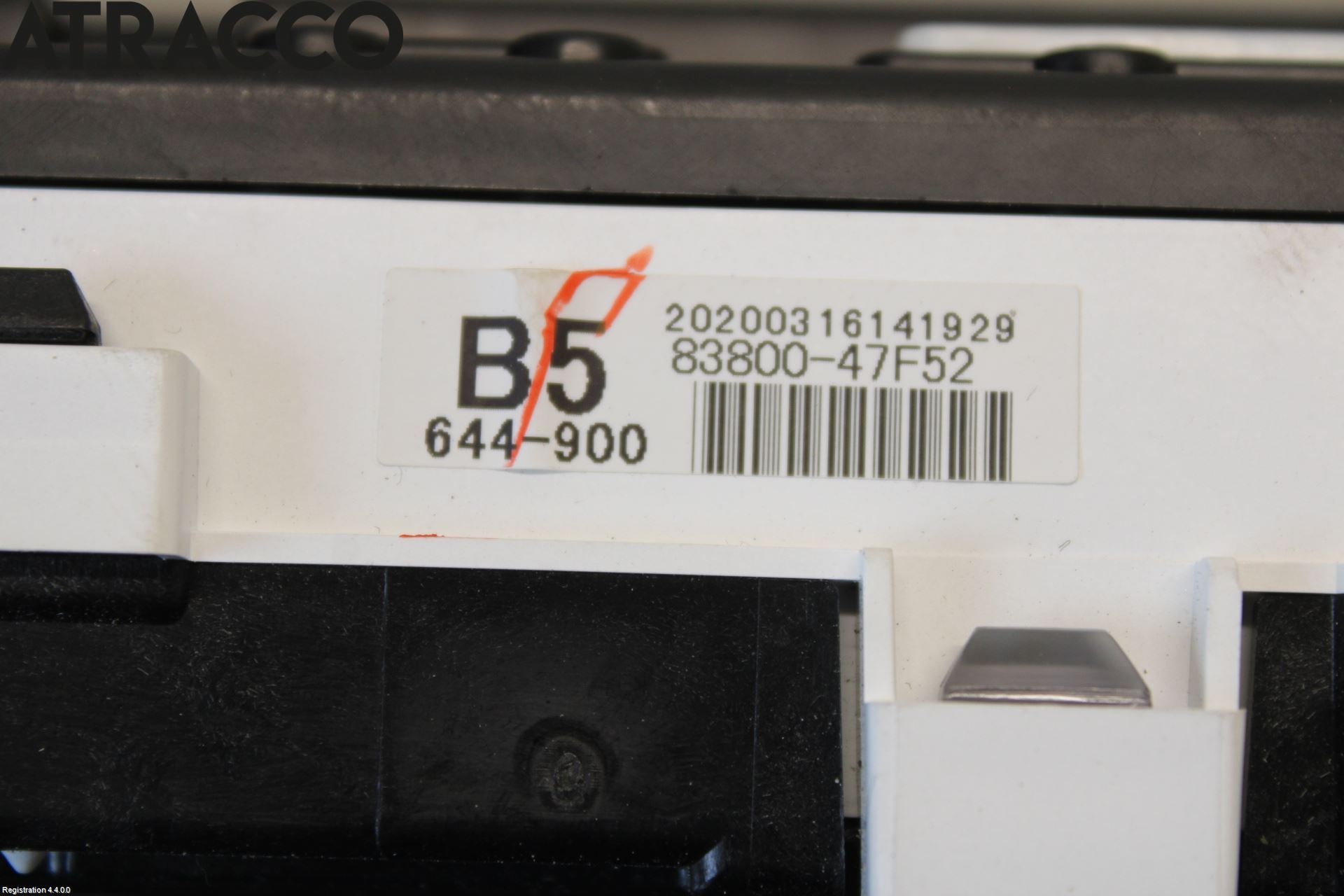 Toyota PRIUS+ ZVW40 12-20 Instr Kombinert