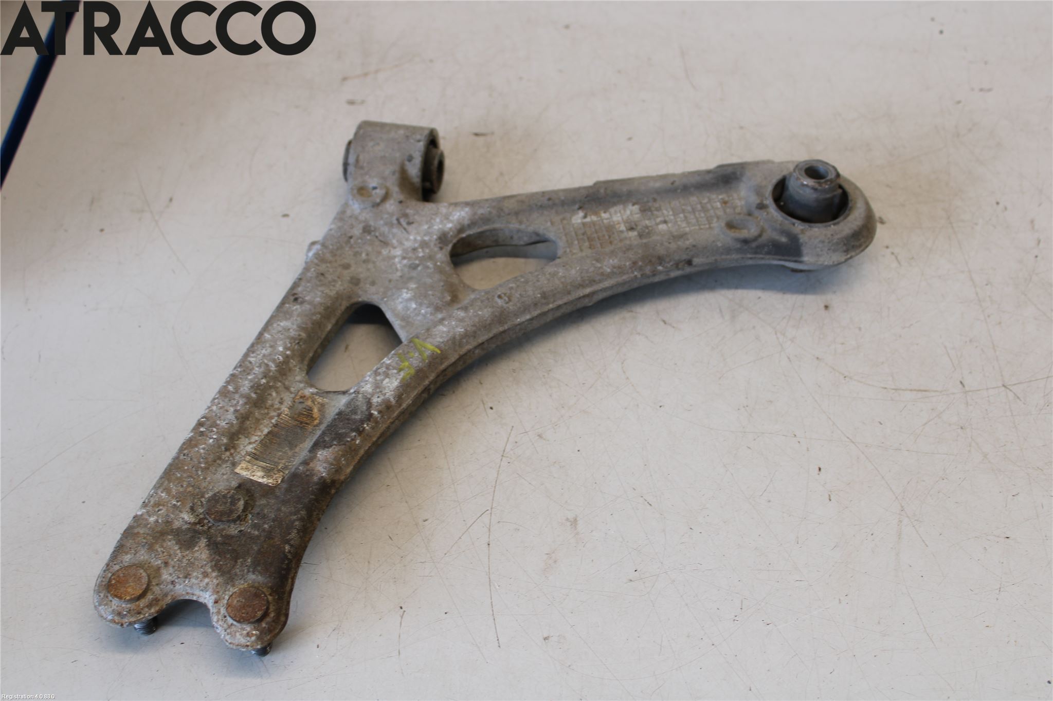 Peugeot PARTNER/E-PARTNER 19- Bærearm Foran Venstre Nedre