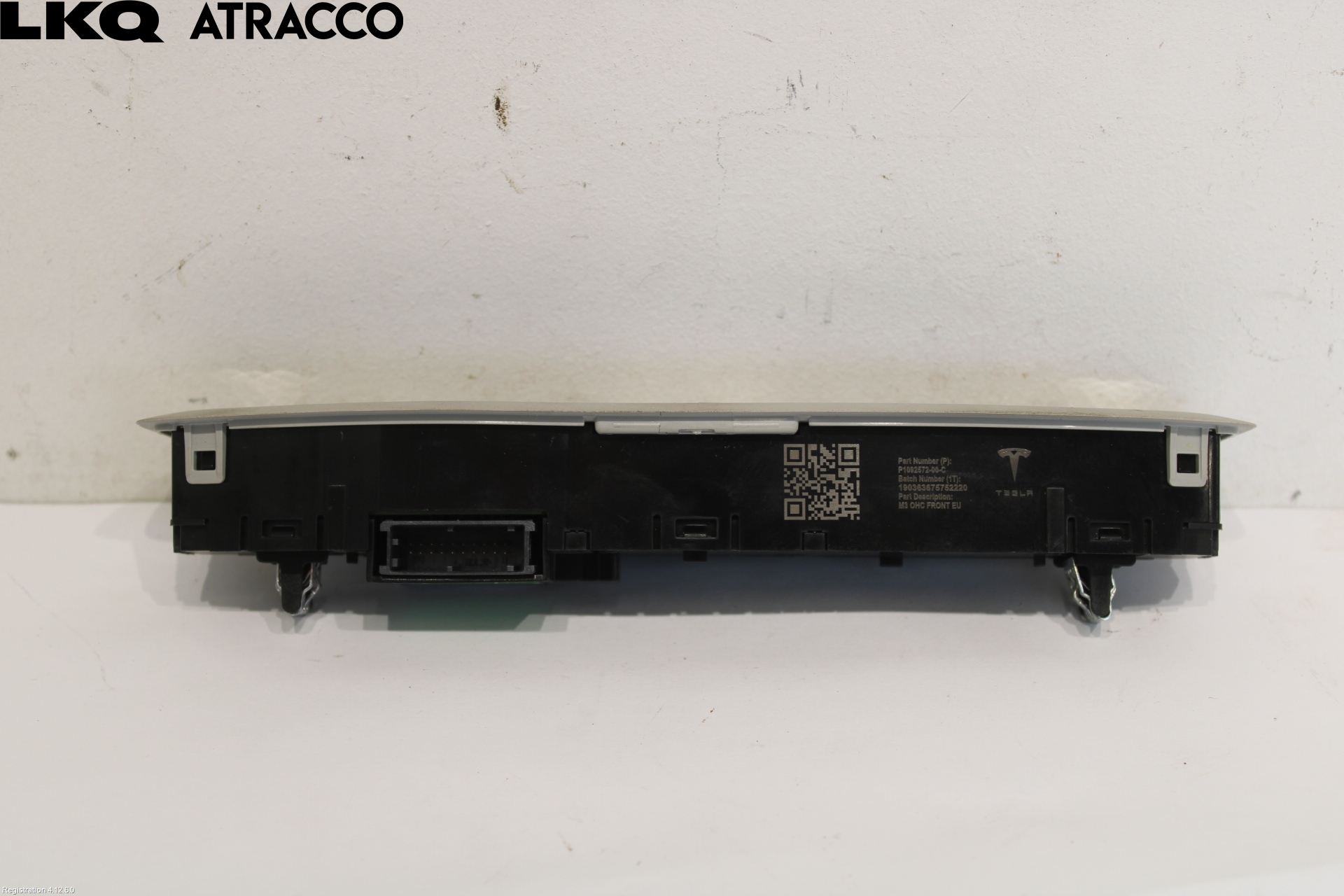 Tesla MODEL 3 17- Innr Taklys