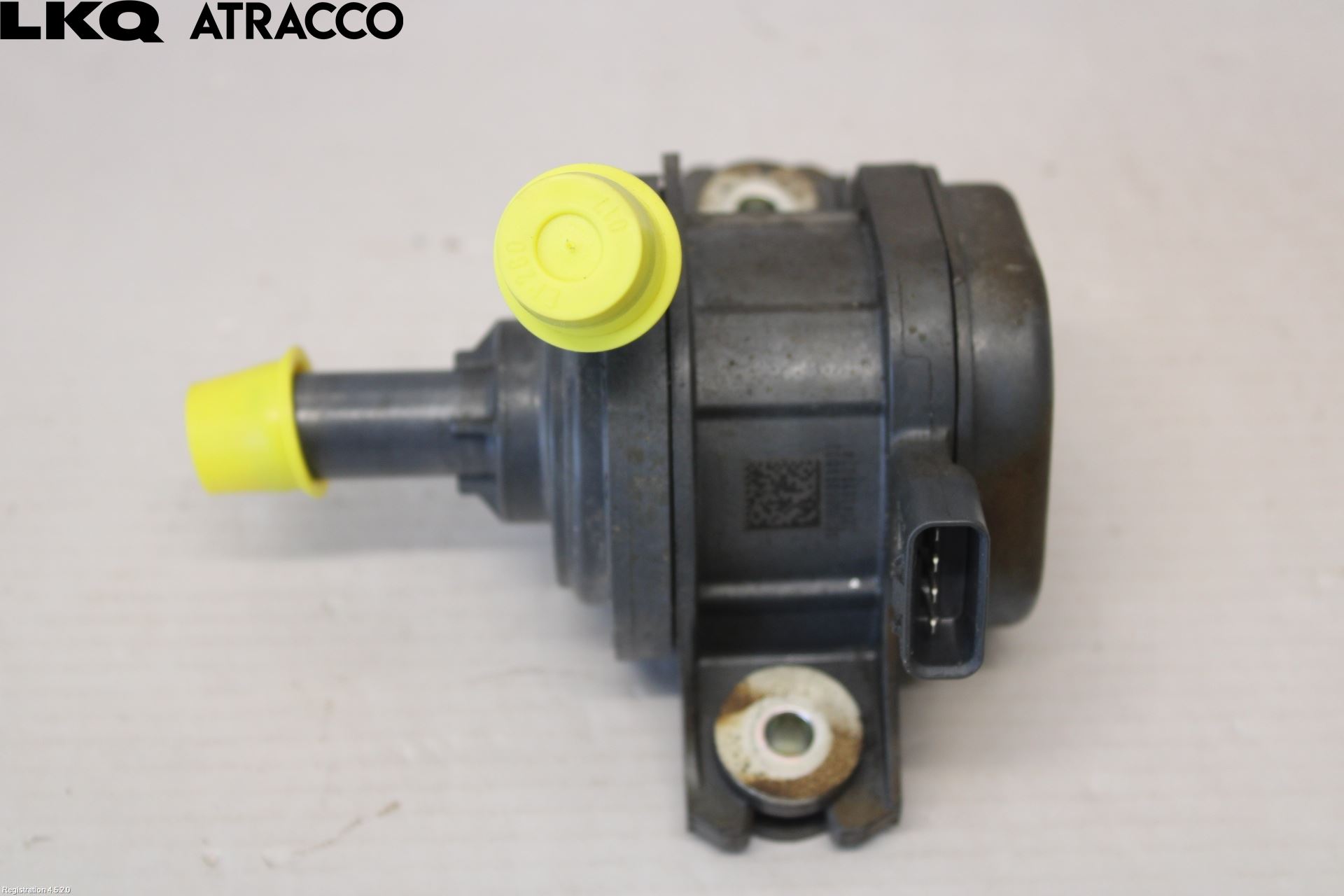 Toyota bZ4X EA10 22- Vannpumpe