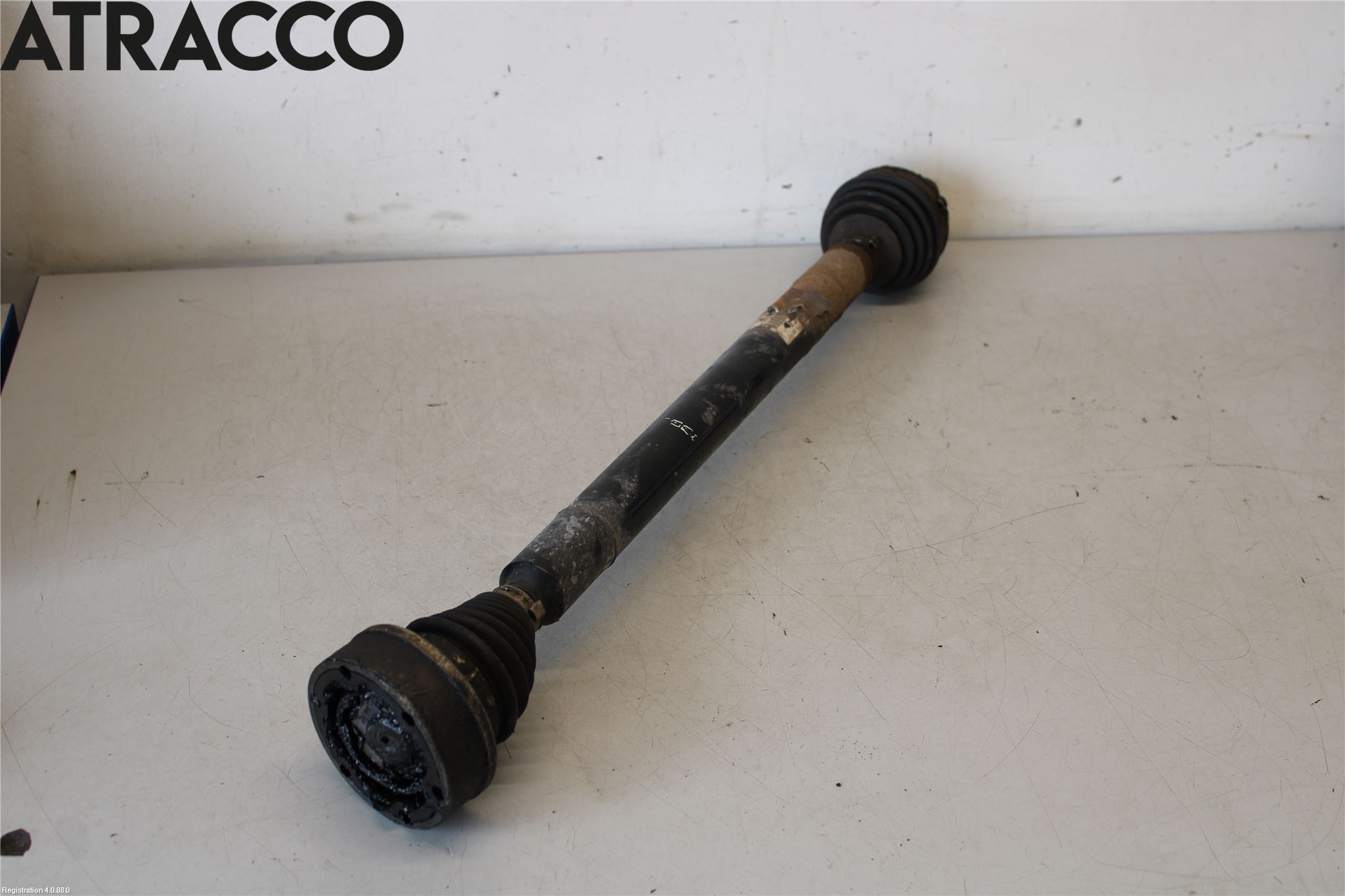 Volkswagen VW GOLF VI 09-13 Drivaksel Foran Kompl Høyre