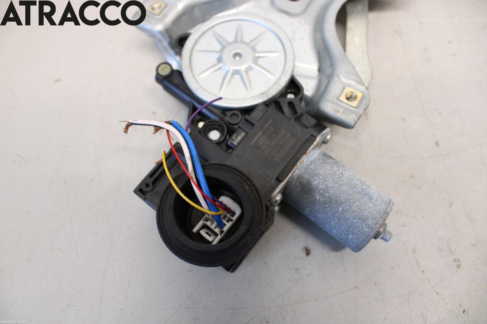 Toyota C-HR 16-23 Vindusheis El Komp