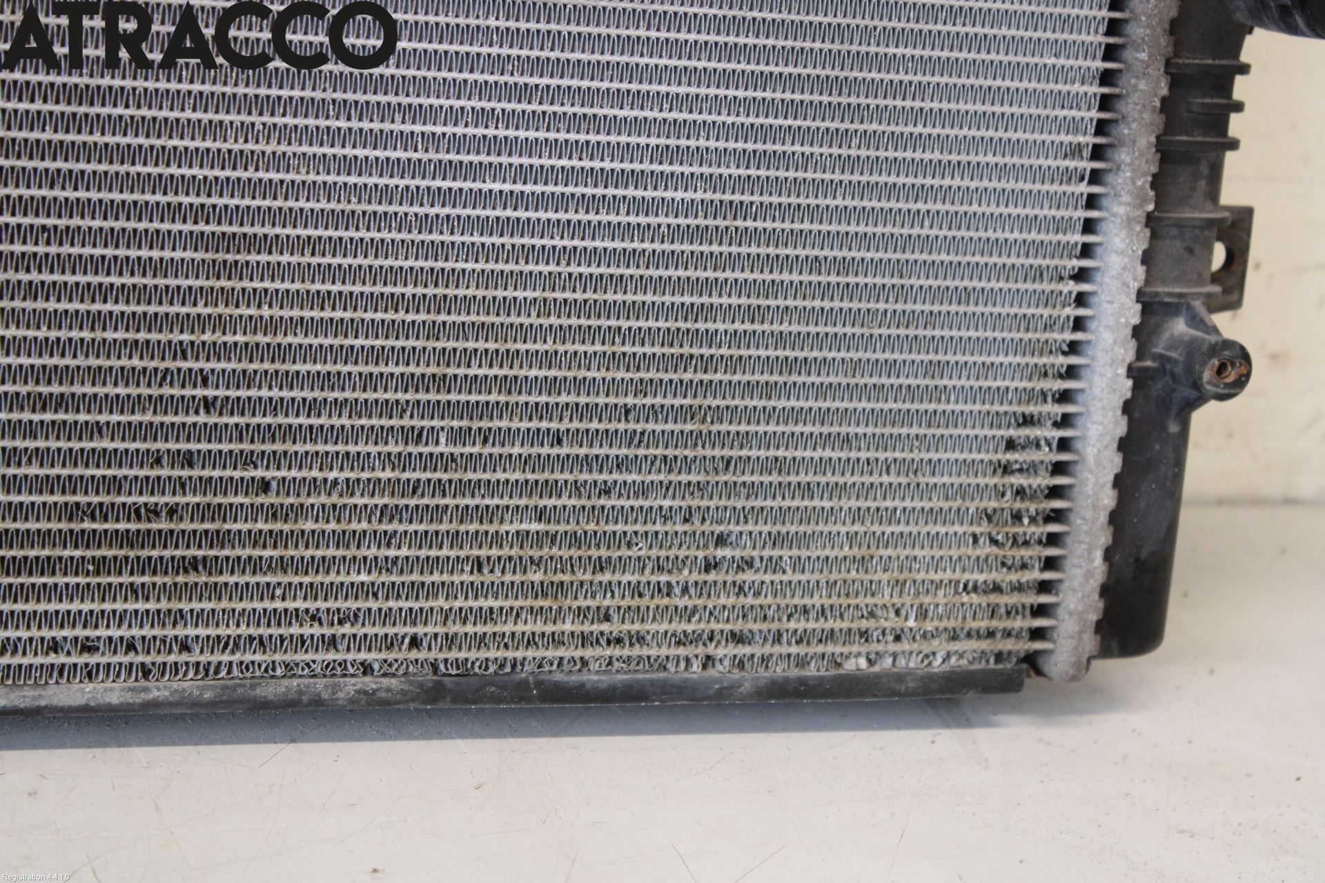 Volkswagen VW CADDY 16-20 Radiator Automat