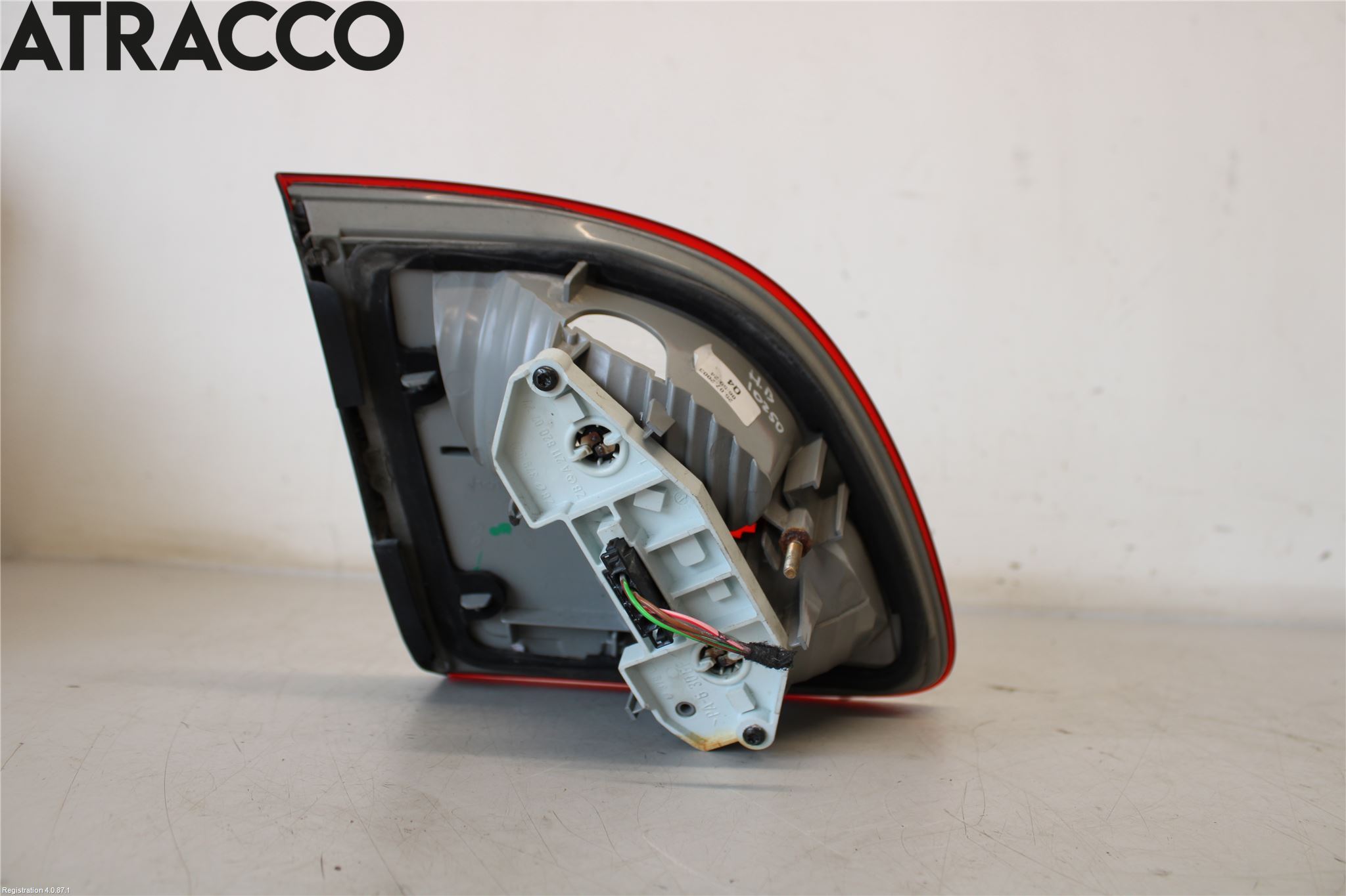 Mercedes-Benz MB E-KLASS (W211) 02-09 Baklykt Høyre  På Luke(Indre)