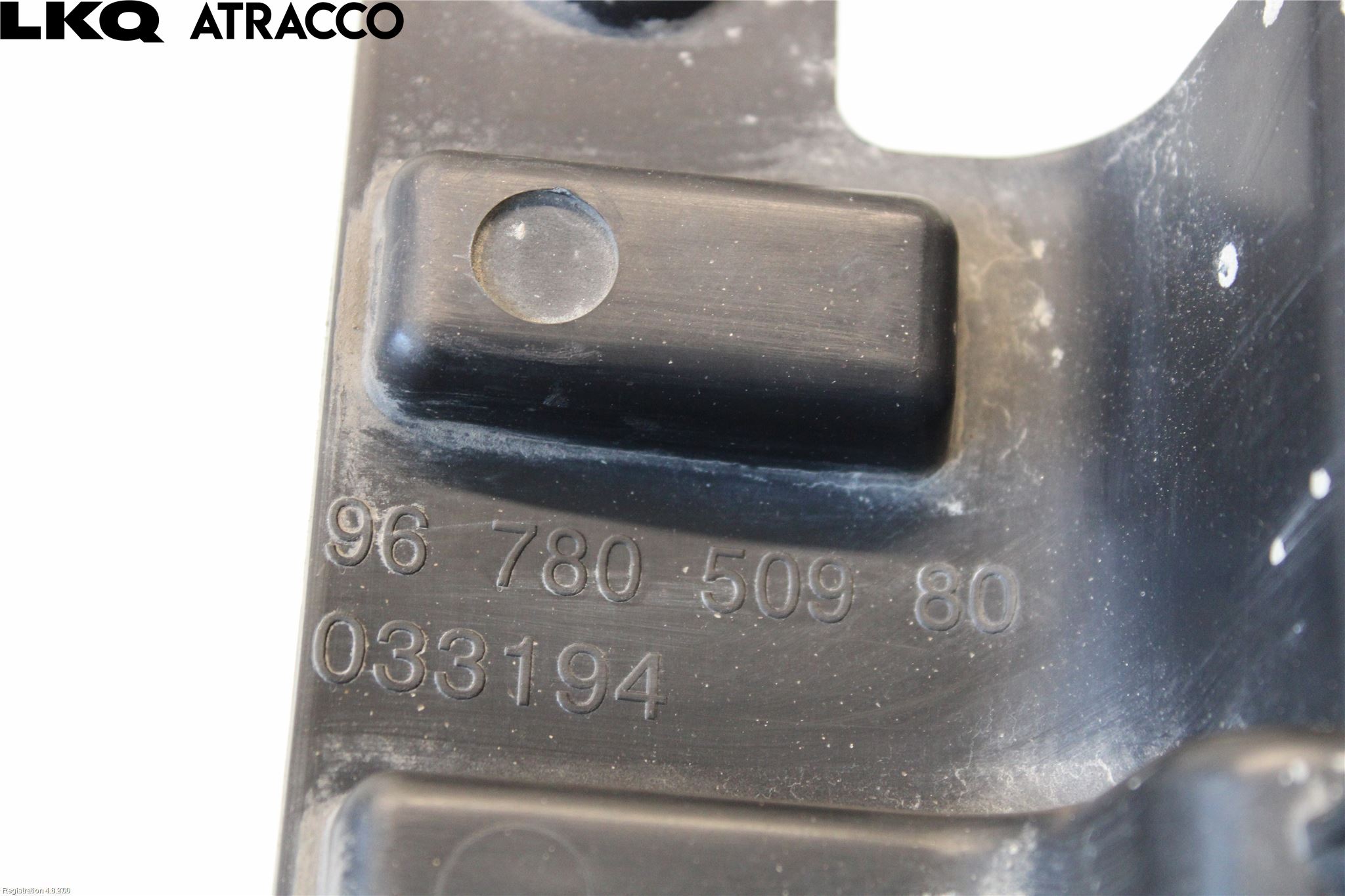 Peugeot 2008 13-20 Støtfanger Bak Midt Del