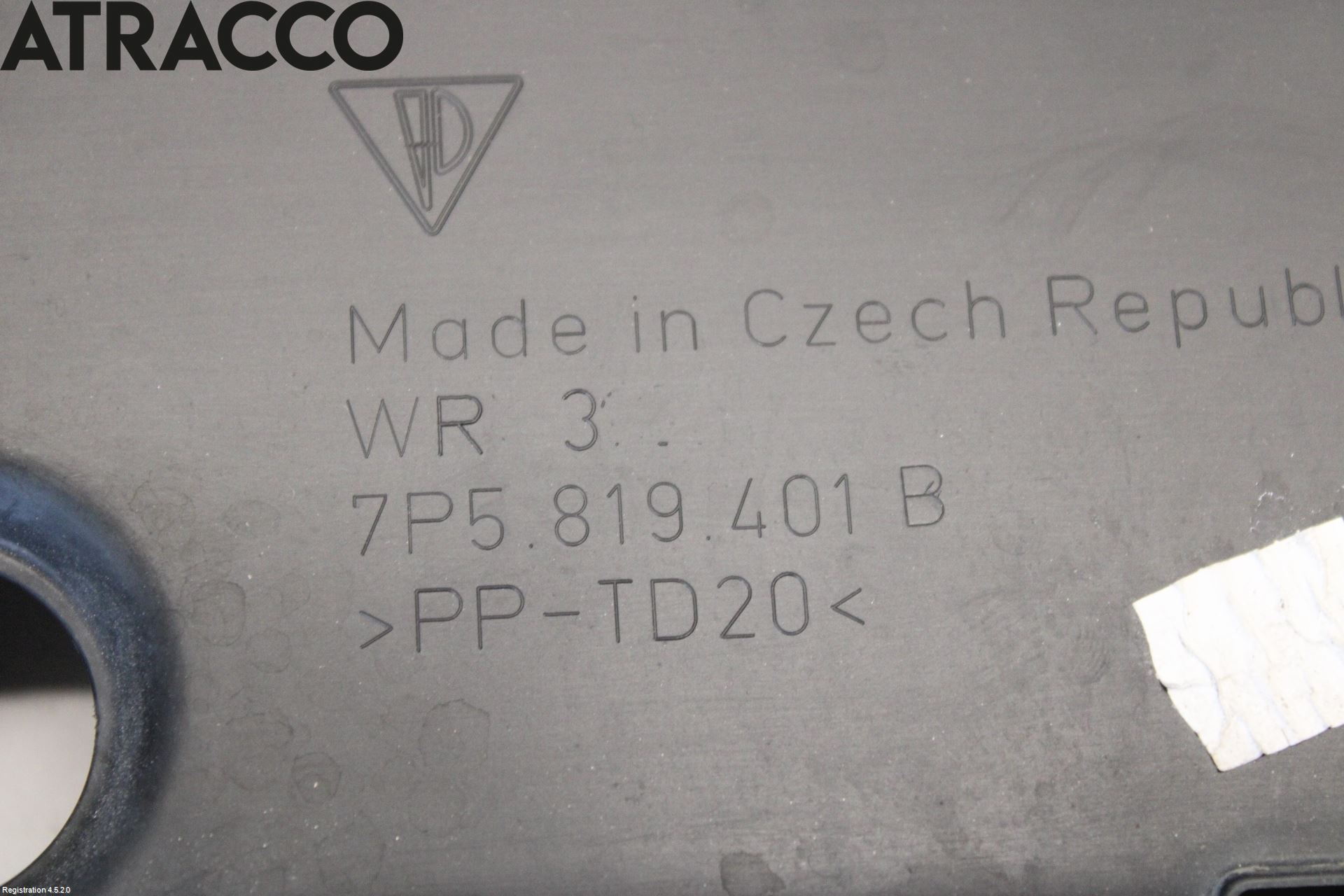 Porsche CAYENNE 03- Visker Deksel-Grill-Under Frr