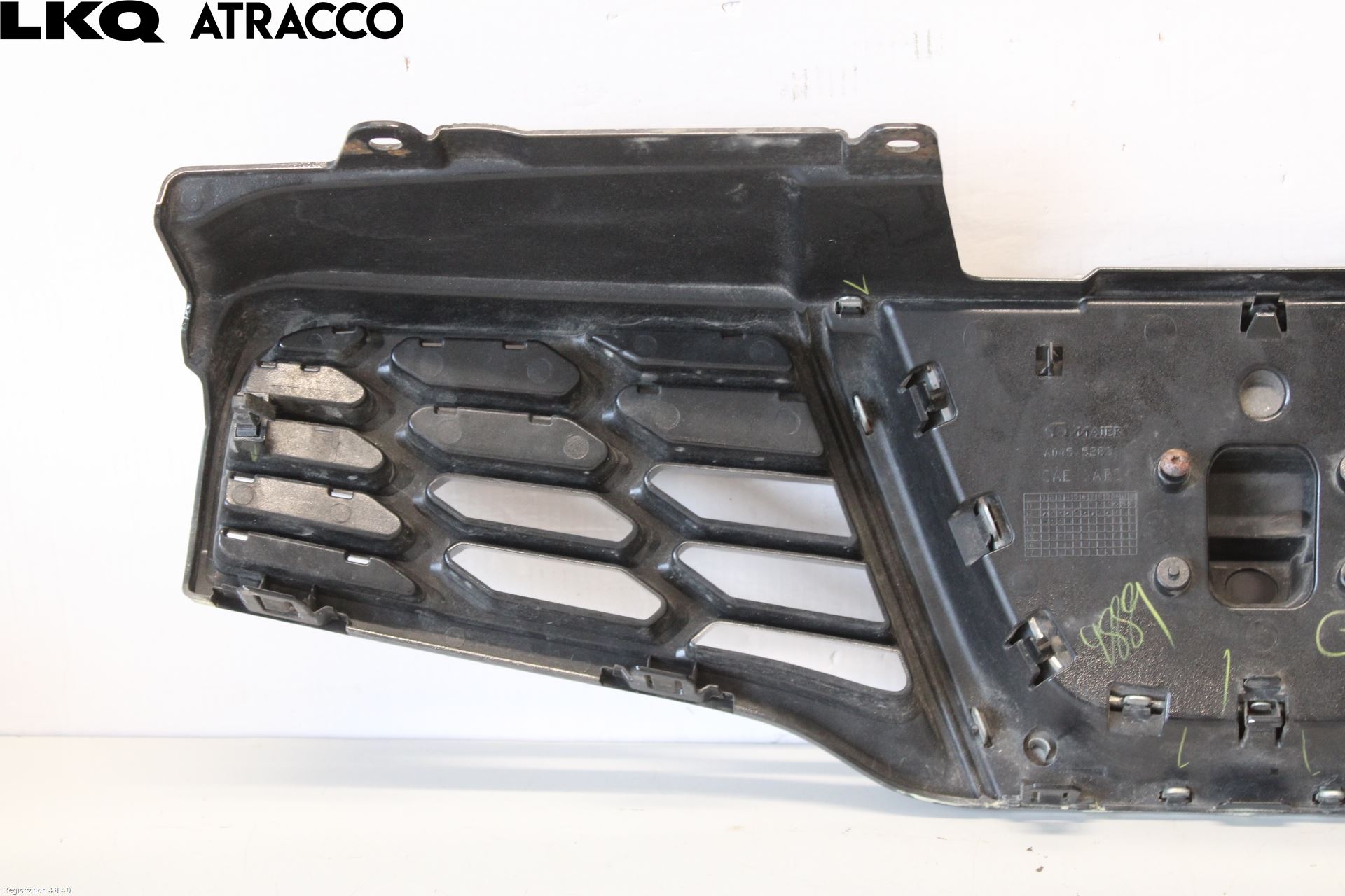 Nissan QASHQAI 10-14 Grill Komplett