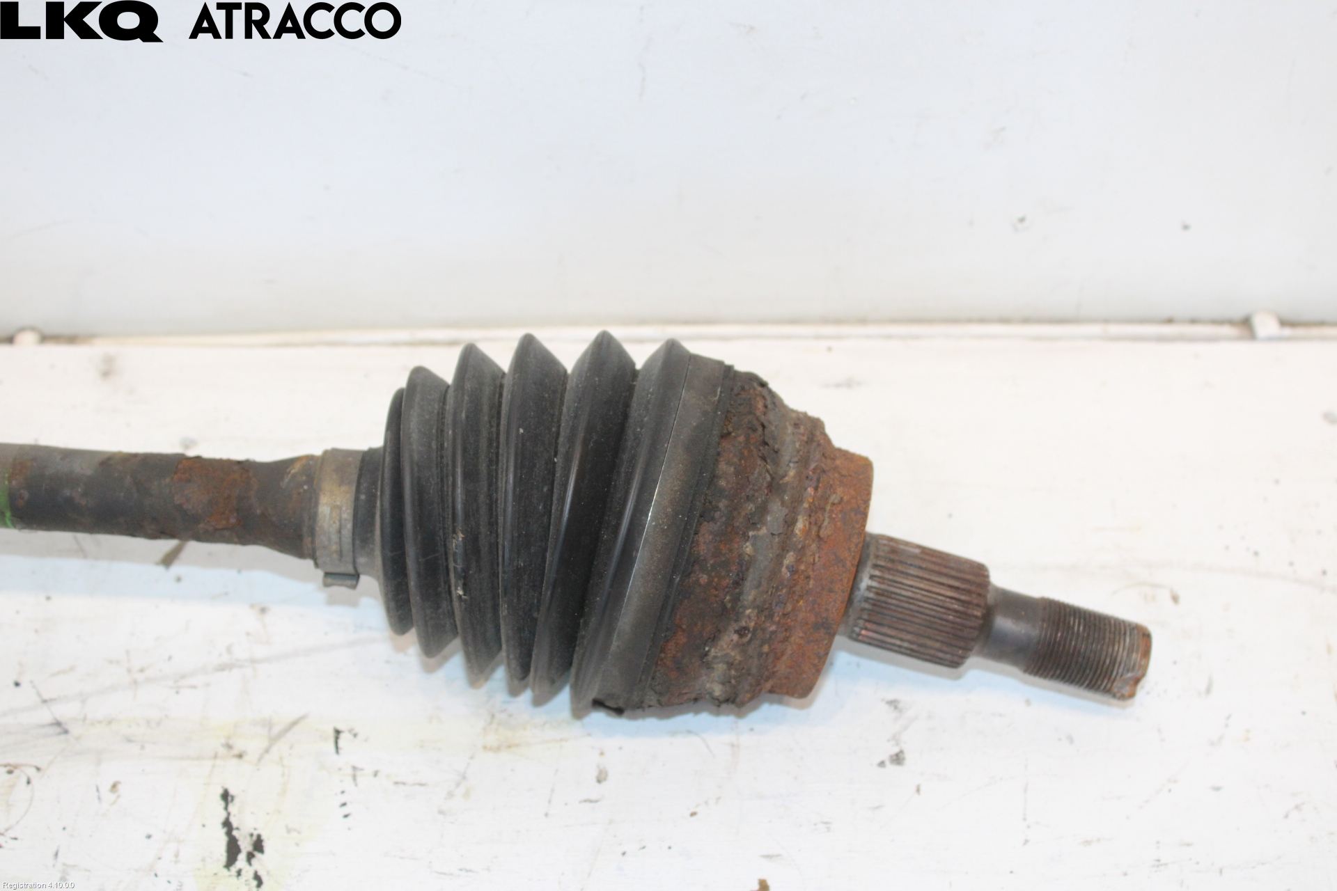 Mercedes-Benz MB ML/GLE-KLASS (W166) 12-18 Drivaksel Foran Kompl Venstre