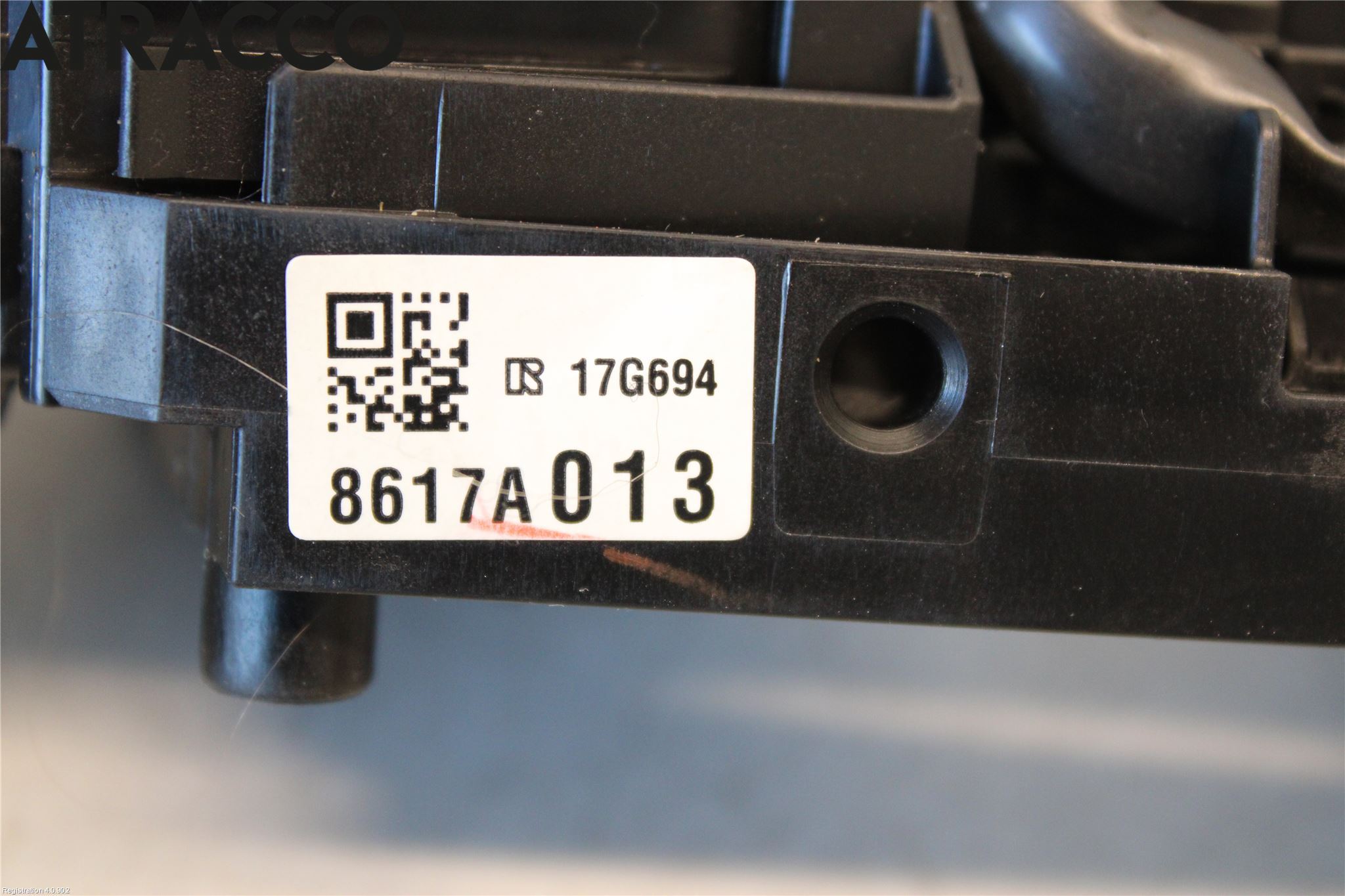 Mitsubishi ASX 10-22 Bryter Ratt Kombi H Og V