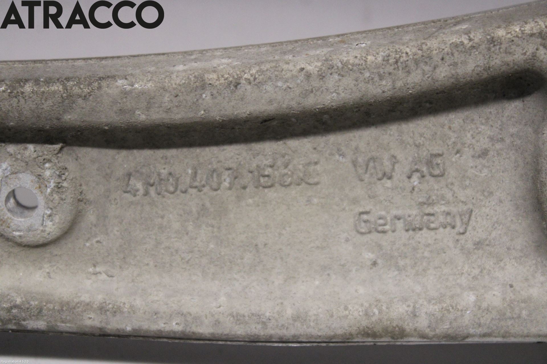 Audi Q7/SQ7 Bærearm Foran Høyre Nedre