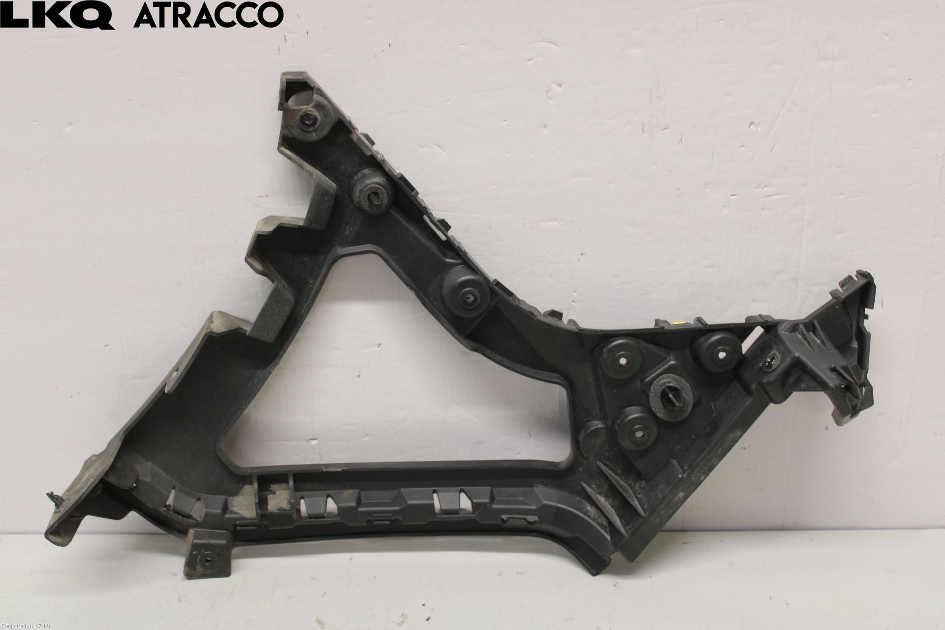 Ford TRANSIT/TOURNEO CONNECT 13-22 Støtfangerfeste Bak Høyre