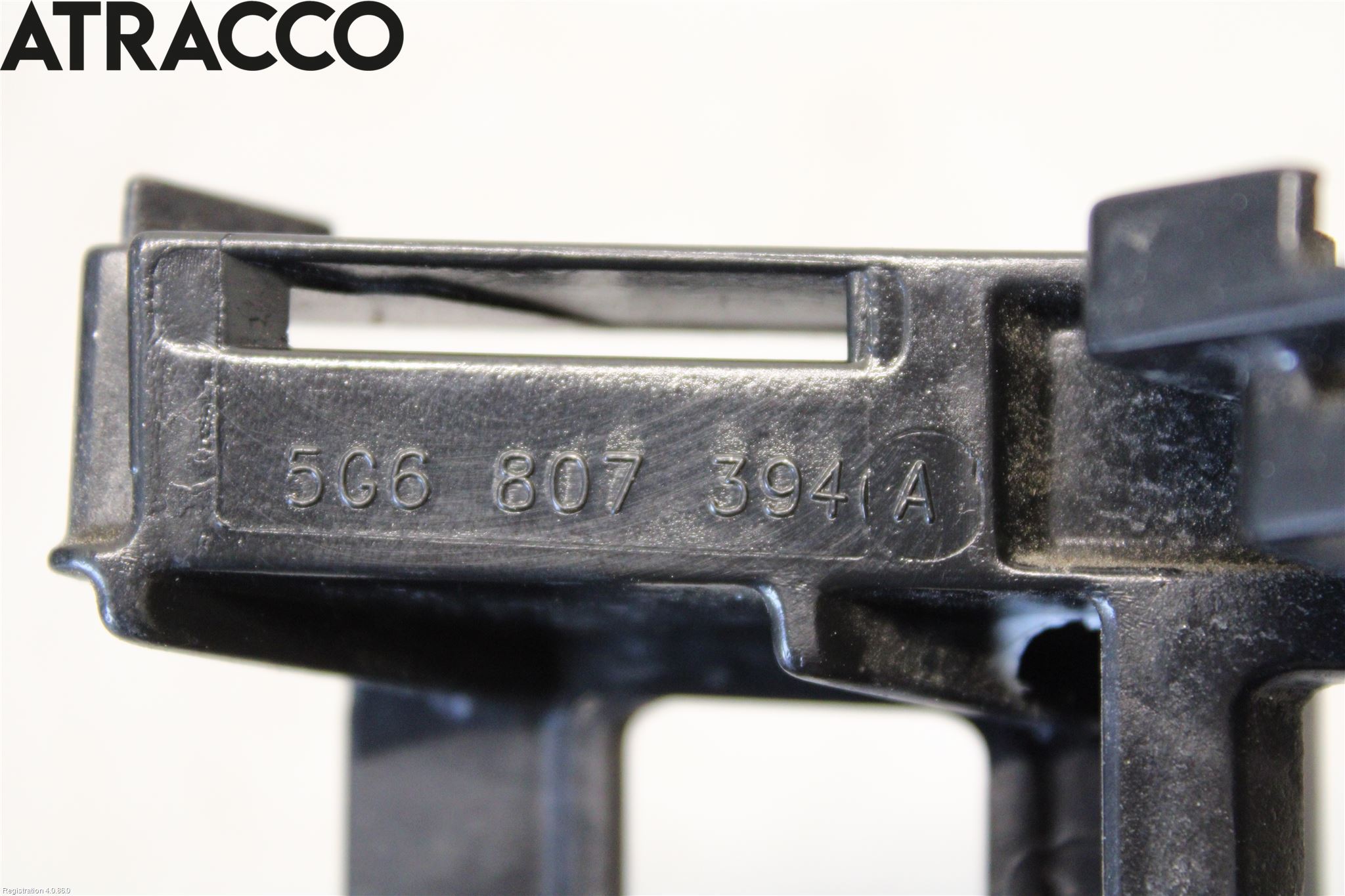 Volkswagen VW GOLF / E-GOLF VII 13-20 Støtfanger Bak Feste