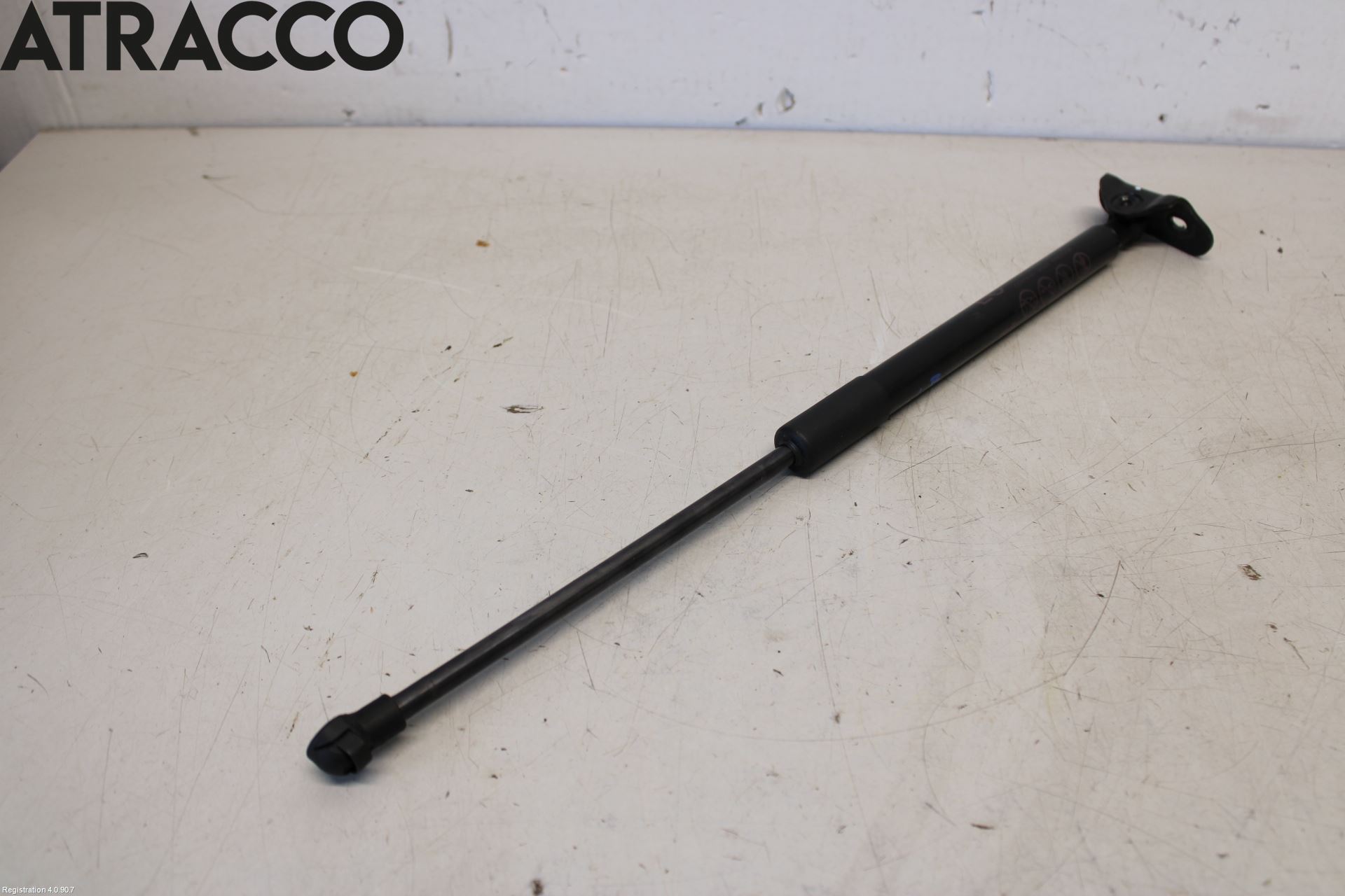 Toyota YARIS XP130 15-20 Bakluke Demper-Gassfjær