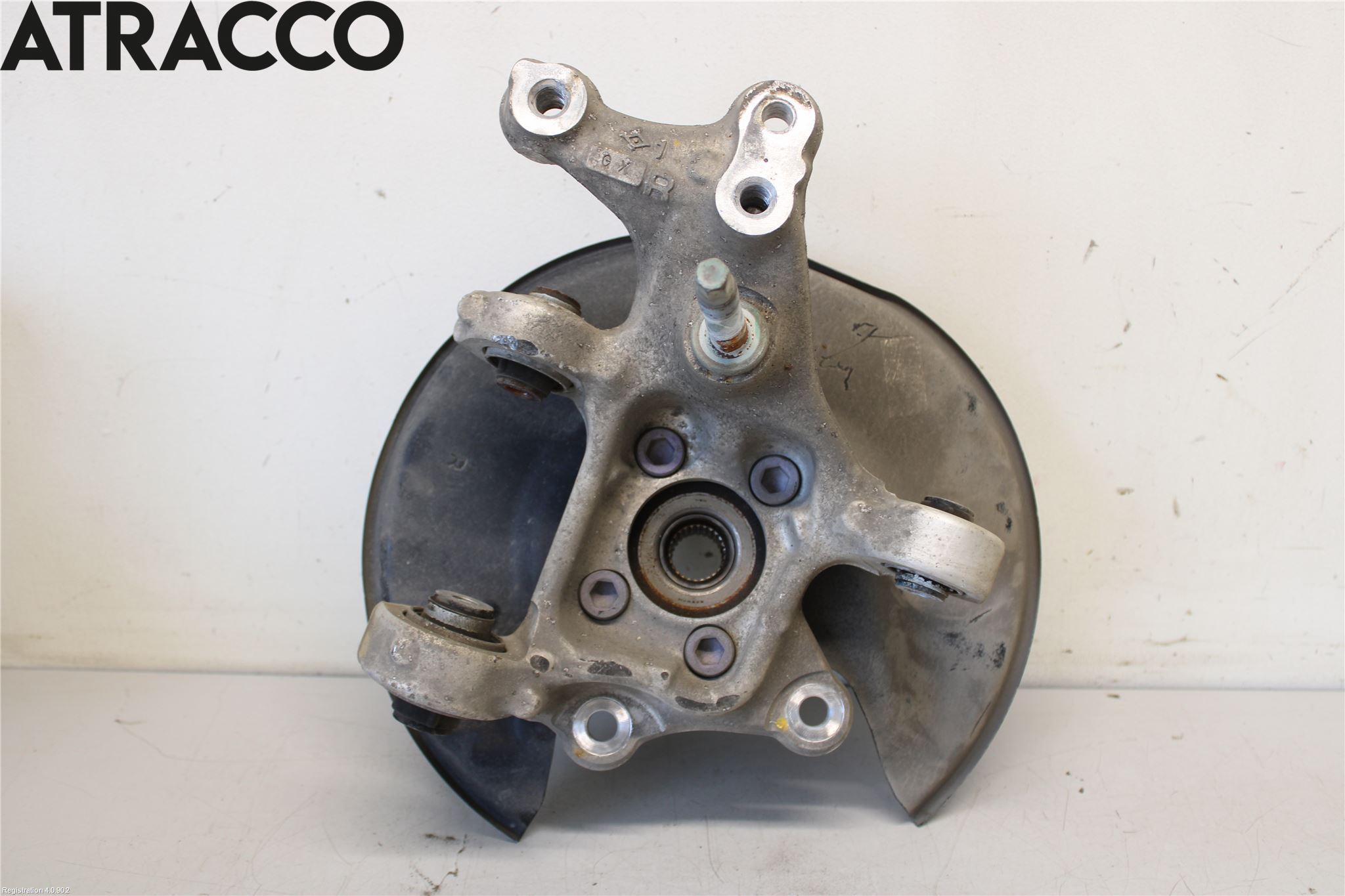 Toyota RAV4 19- Spindel Hb