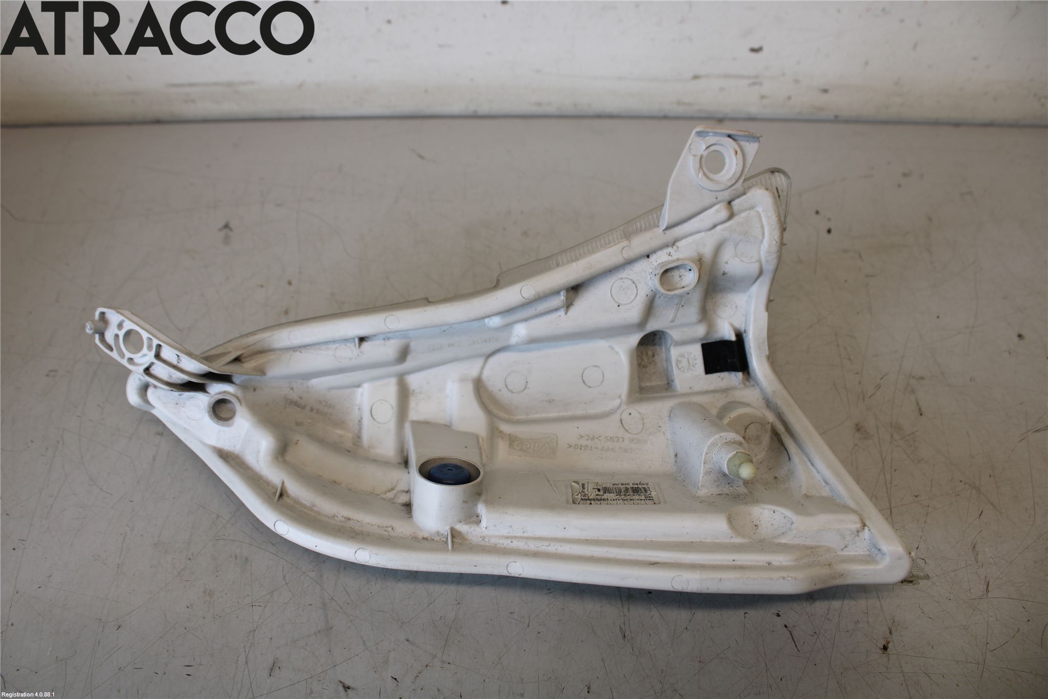 Nissan LEAF 11-17 Frontlykt Venstre