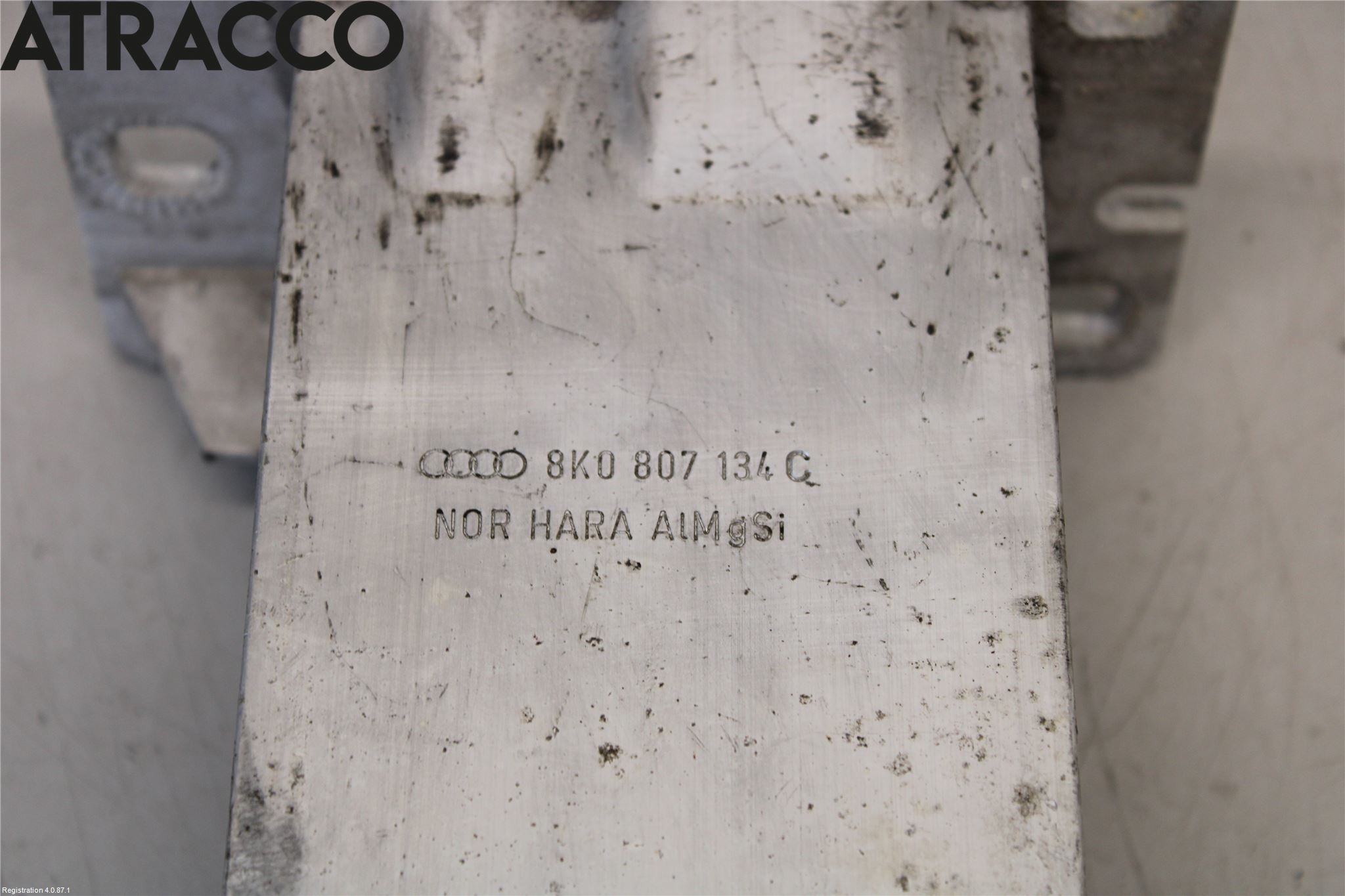 Audi A4/S4 08-11 Støtfanger Foran Feste