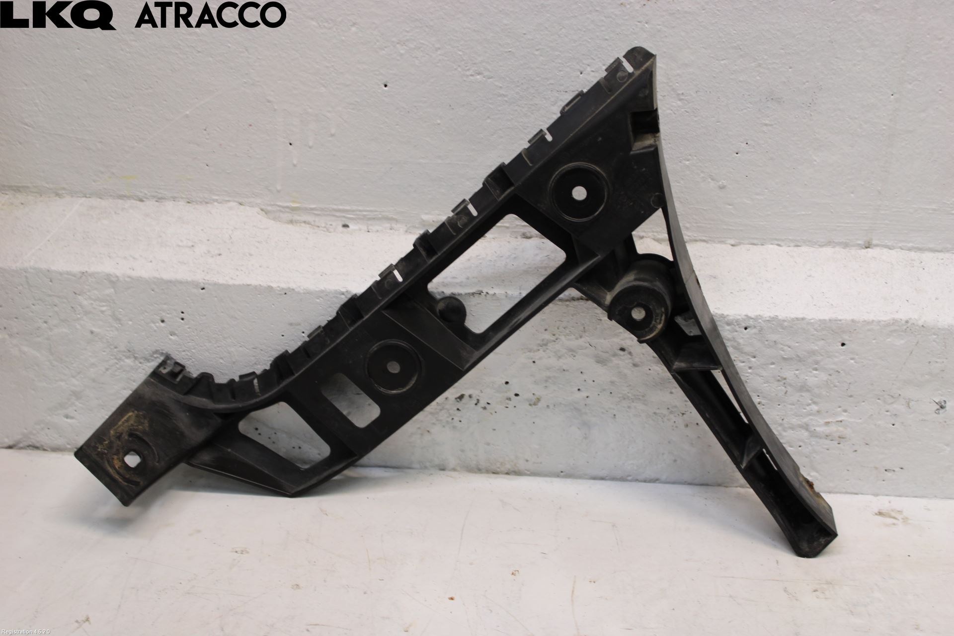 Volkswagen VW TOURAN 10-15 Støtfangerfeste Bak Venstre