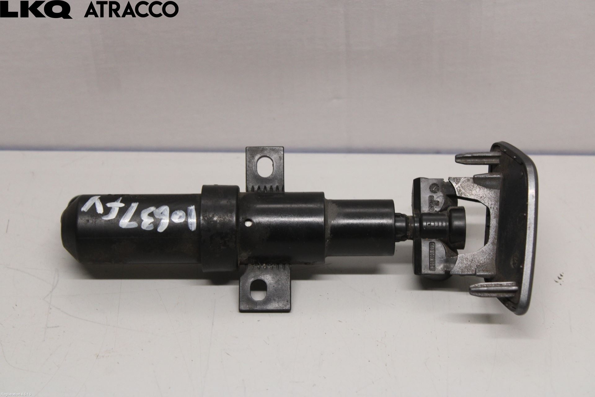 Volkswagen VW PASSAT 05-11 Spylerdyse Frontlykter