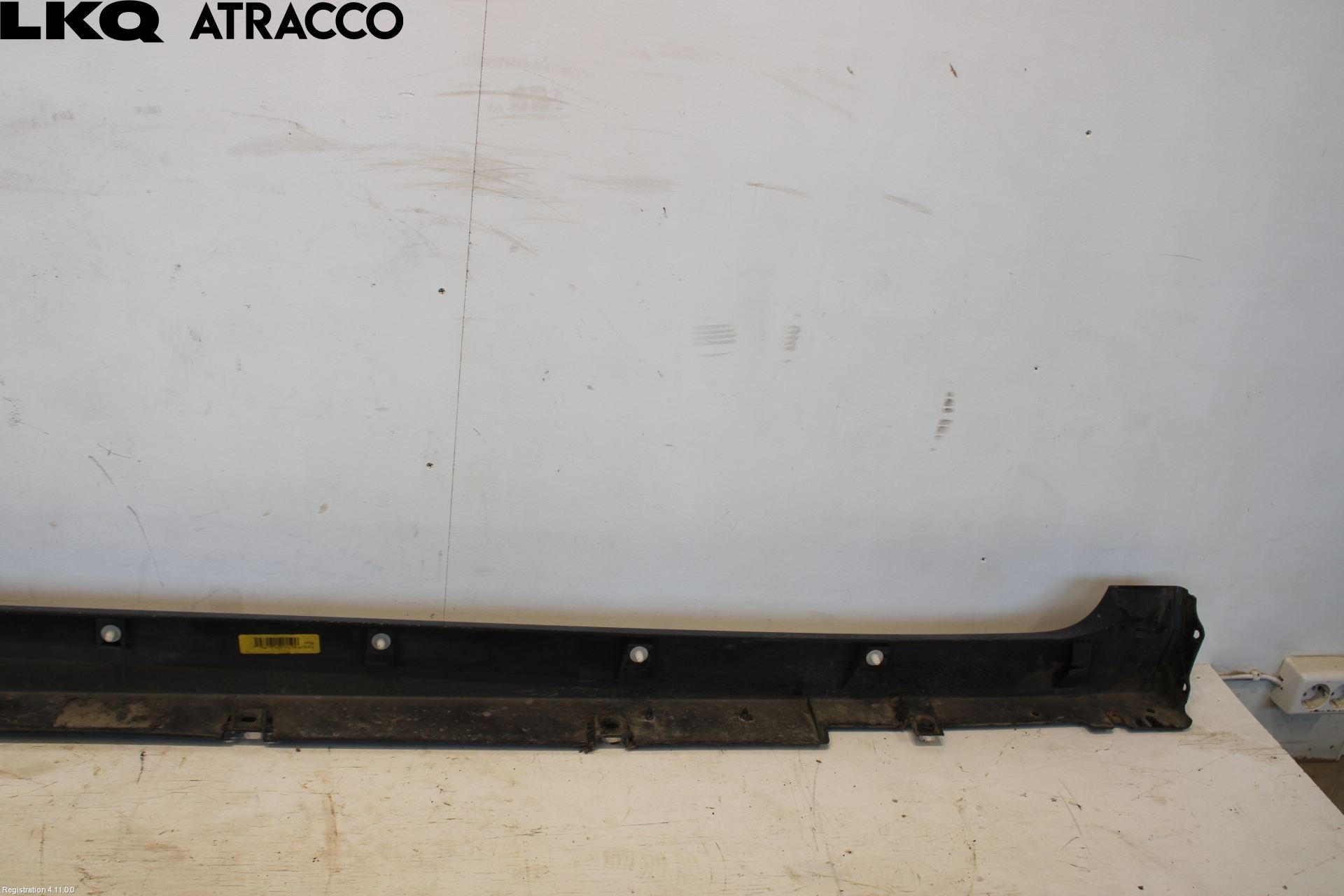 Nissan LEAF 18- Kanalskjørt Venstre