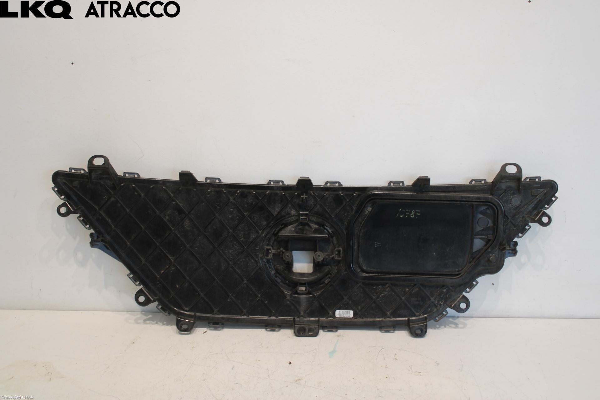 Nissan LEAF 18- Grill Komplett