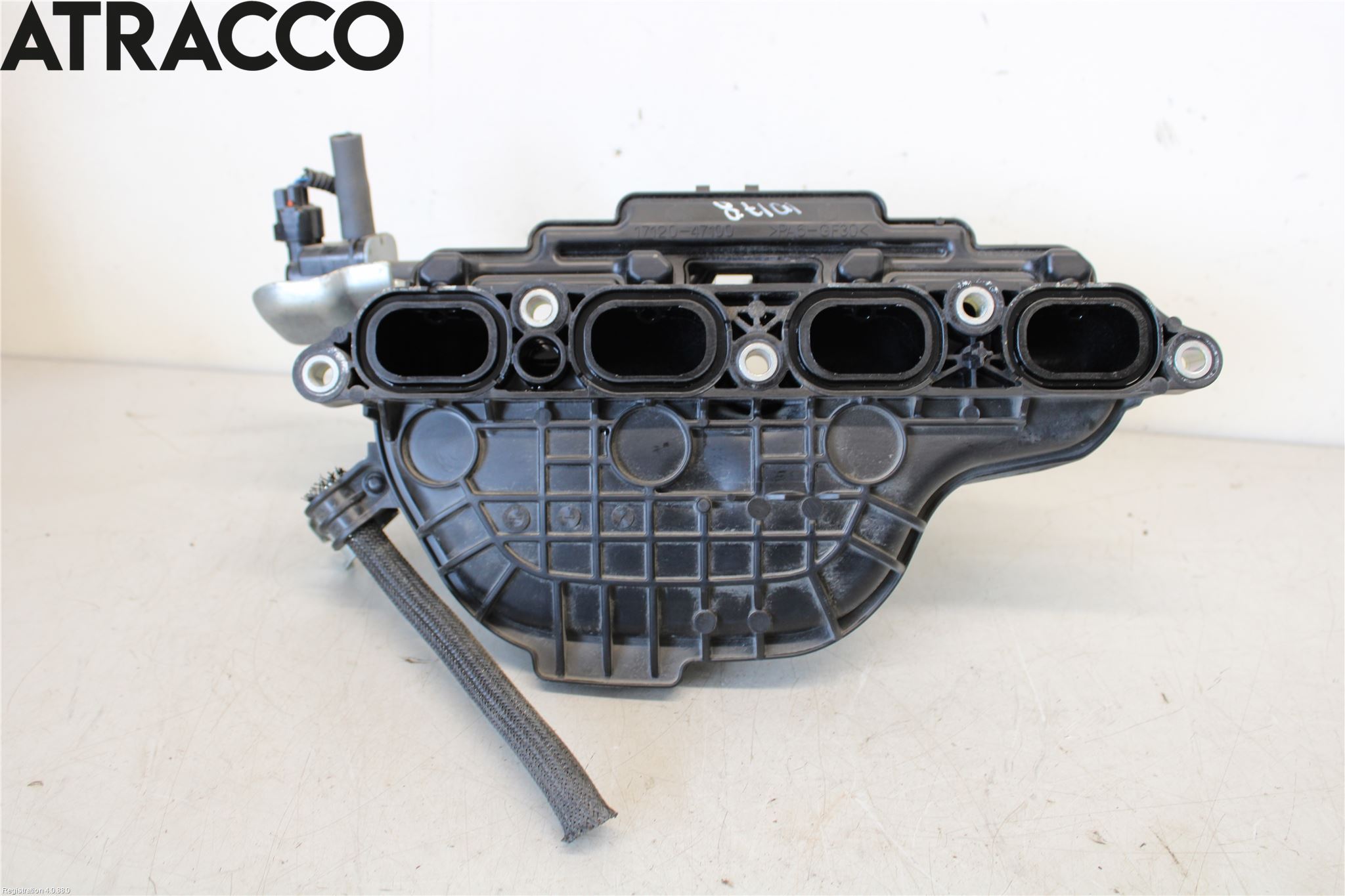 Toyota AURIS 13-19 Innsugningsmanifold
