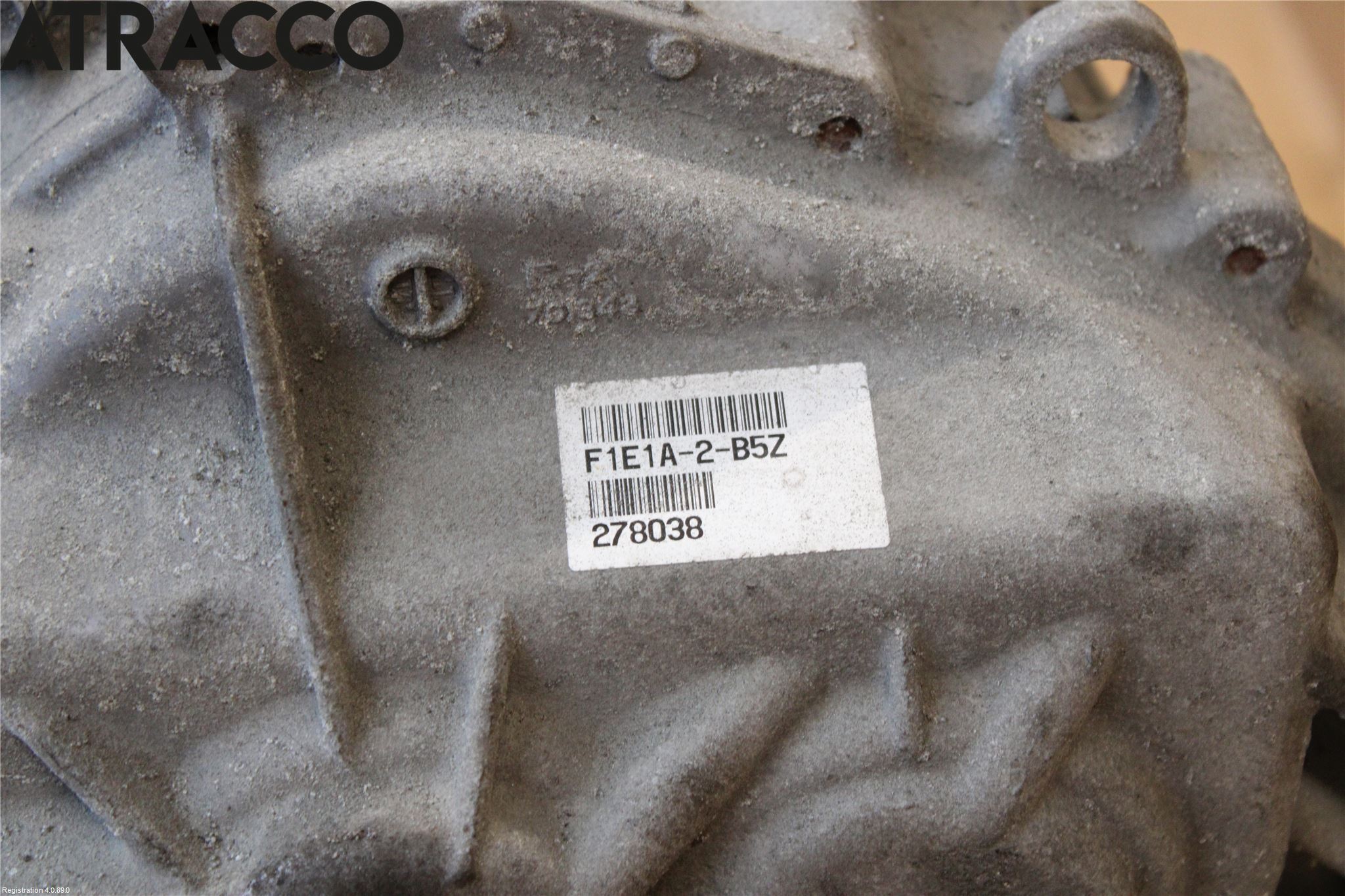 Mitsubishi OUTLANDER 13-21 Navgir Elektrisk