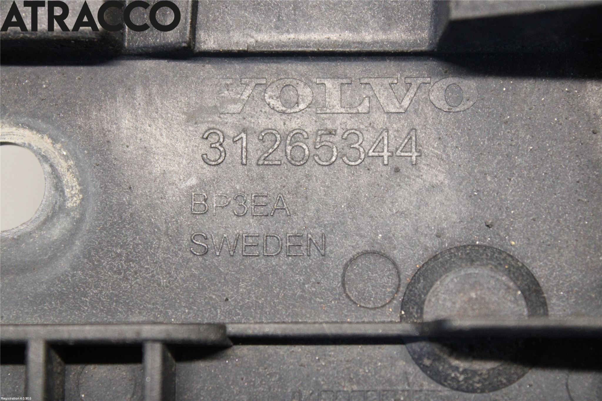 Volvo V70 08-13 Støtfangerfeste Foran Venstre