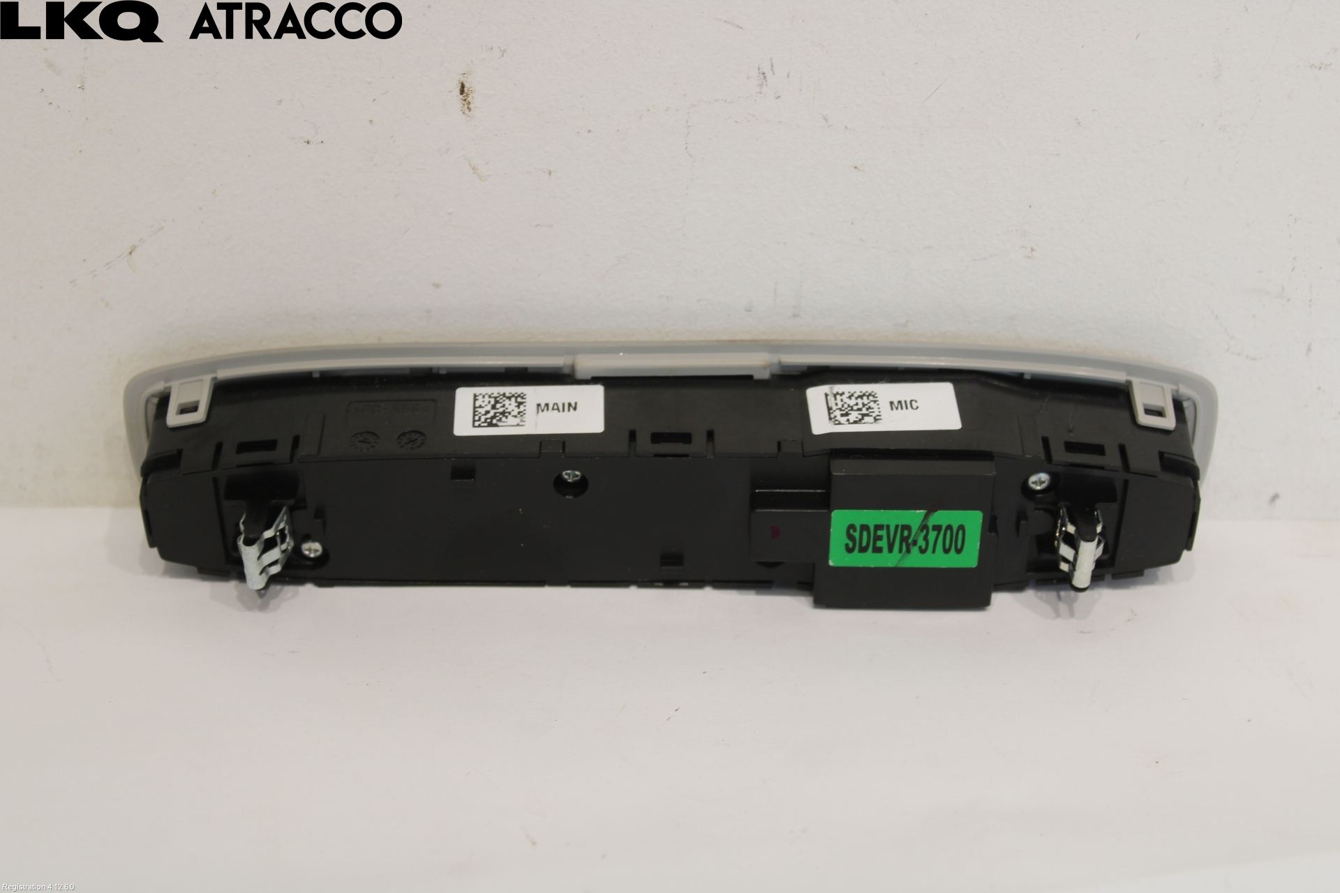 Tesla MODEL 3 17- Innr Taklys